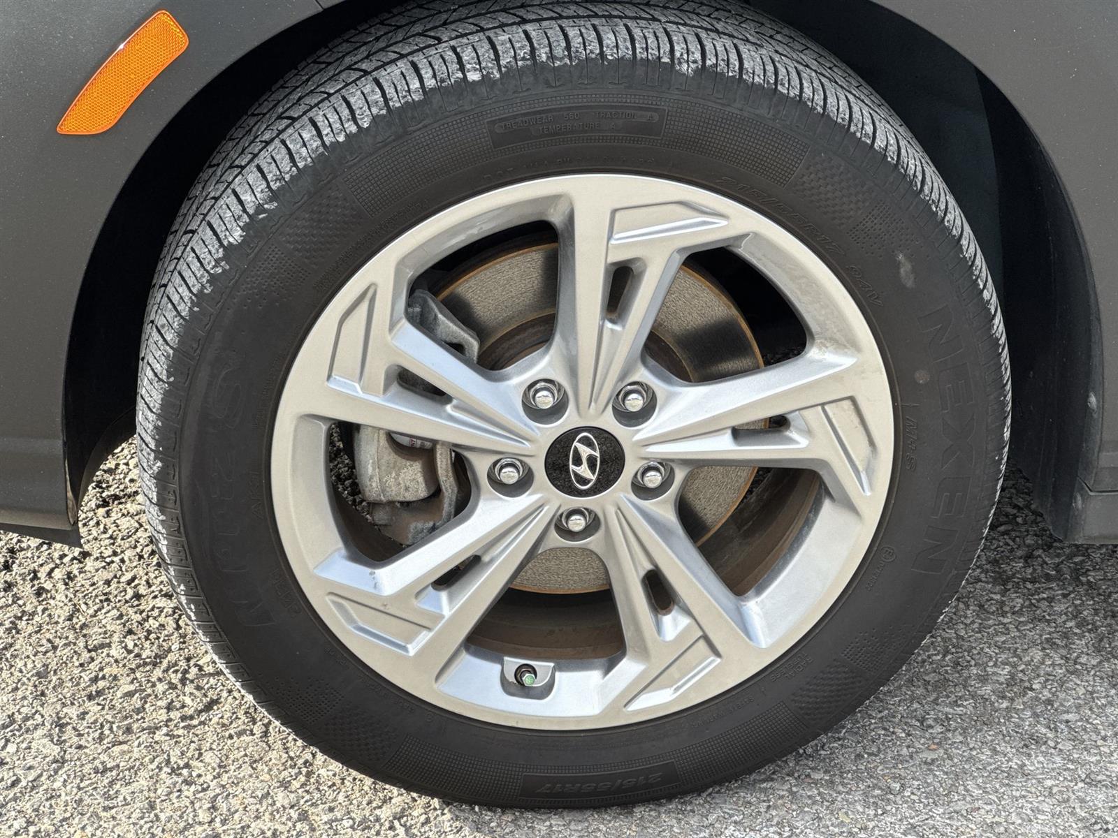 Thumbnail: 2023 Hyundai Kona - 10