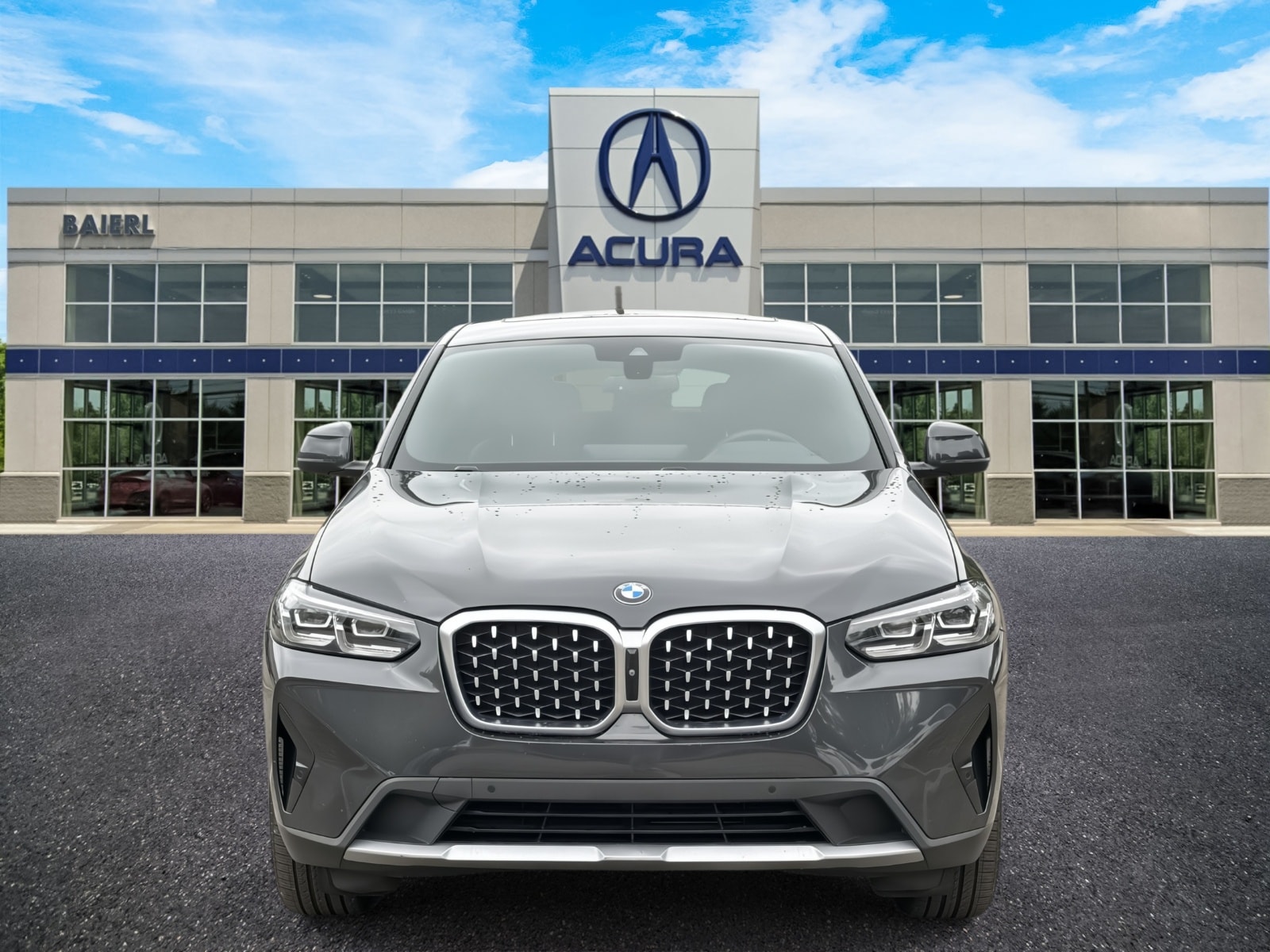 Thumbnail: 2022 BMW X4 - 8