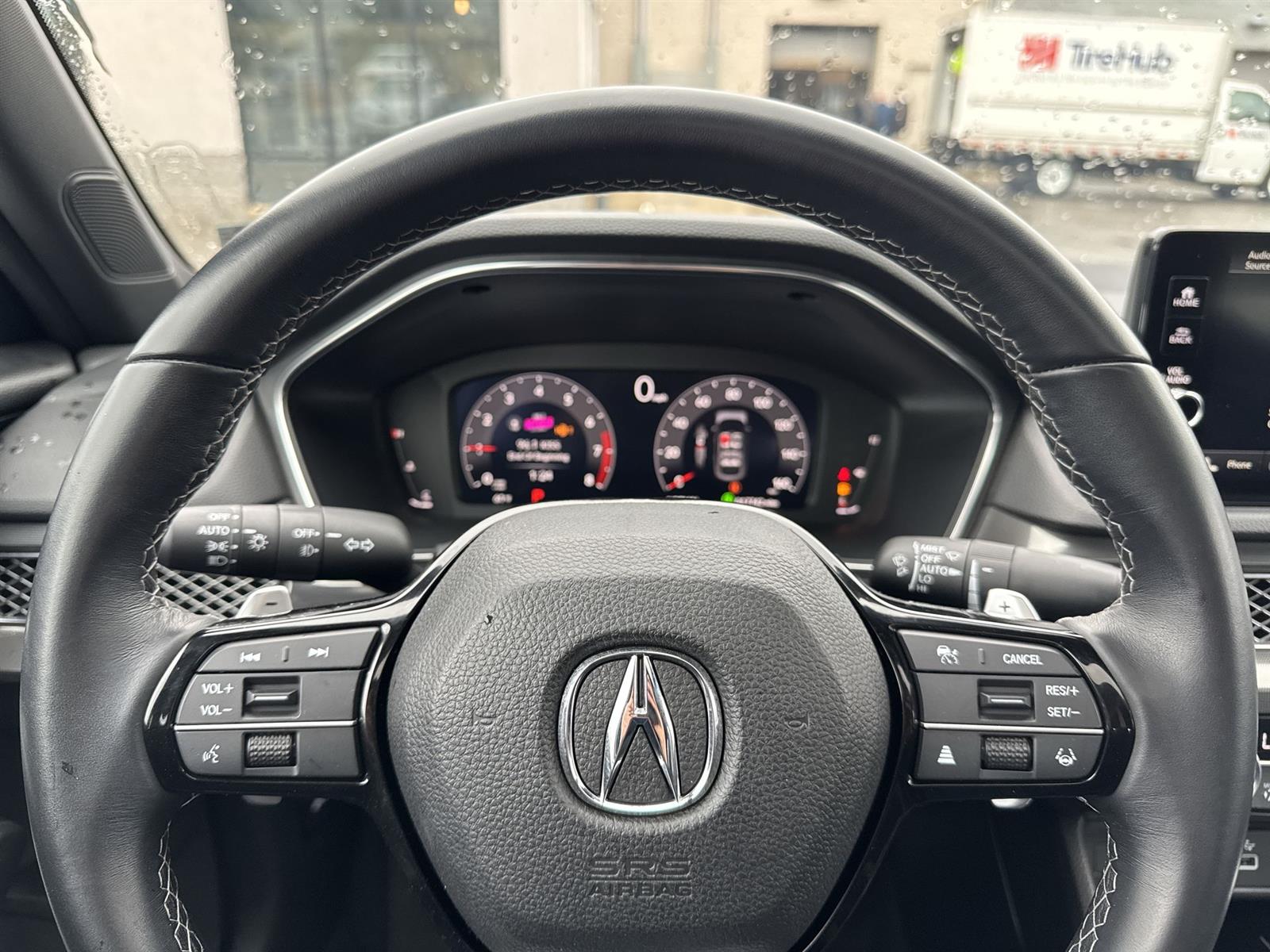 Thumbnail: 2023 Acura Integra - 18