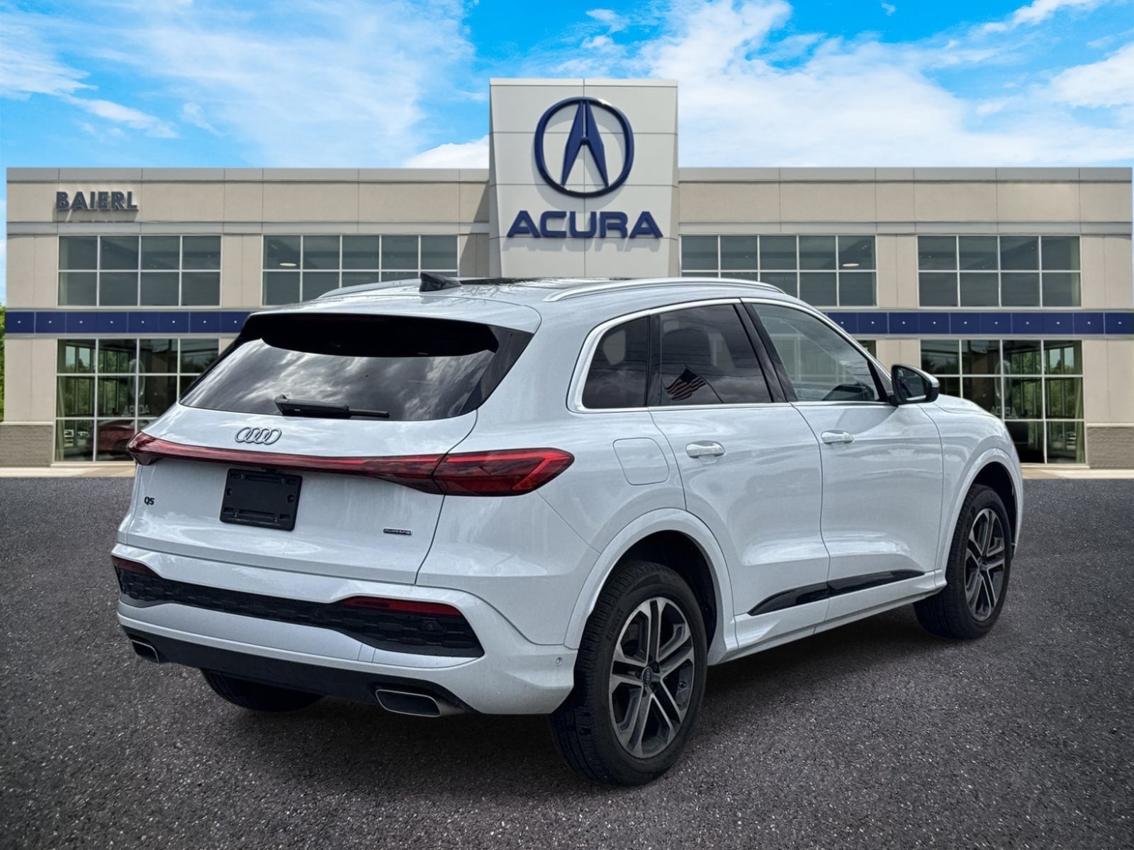 Thumbnail: 2025 Audi Q5 - 4