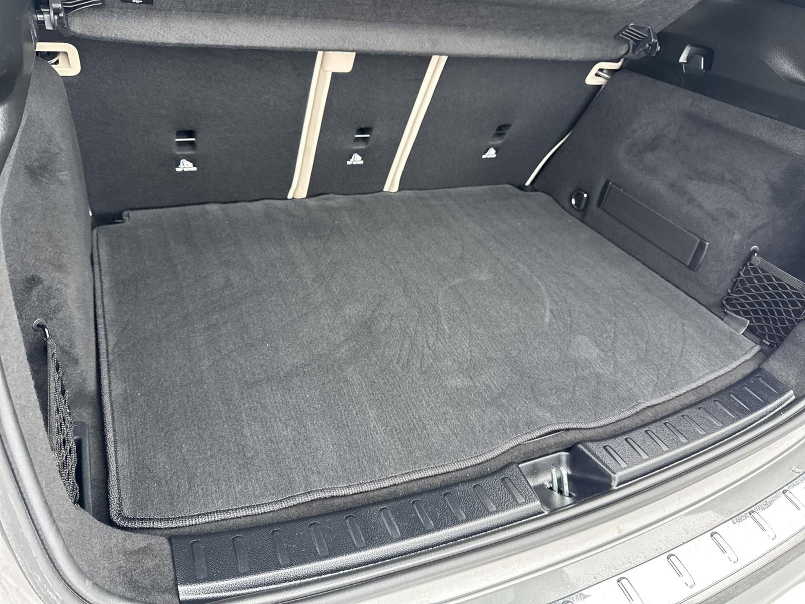 Thumbnail: 2023 Mercedes-Benz GLA - 31