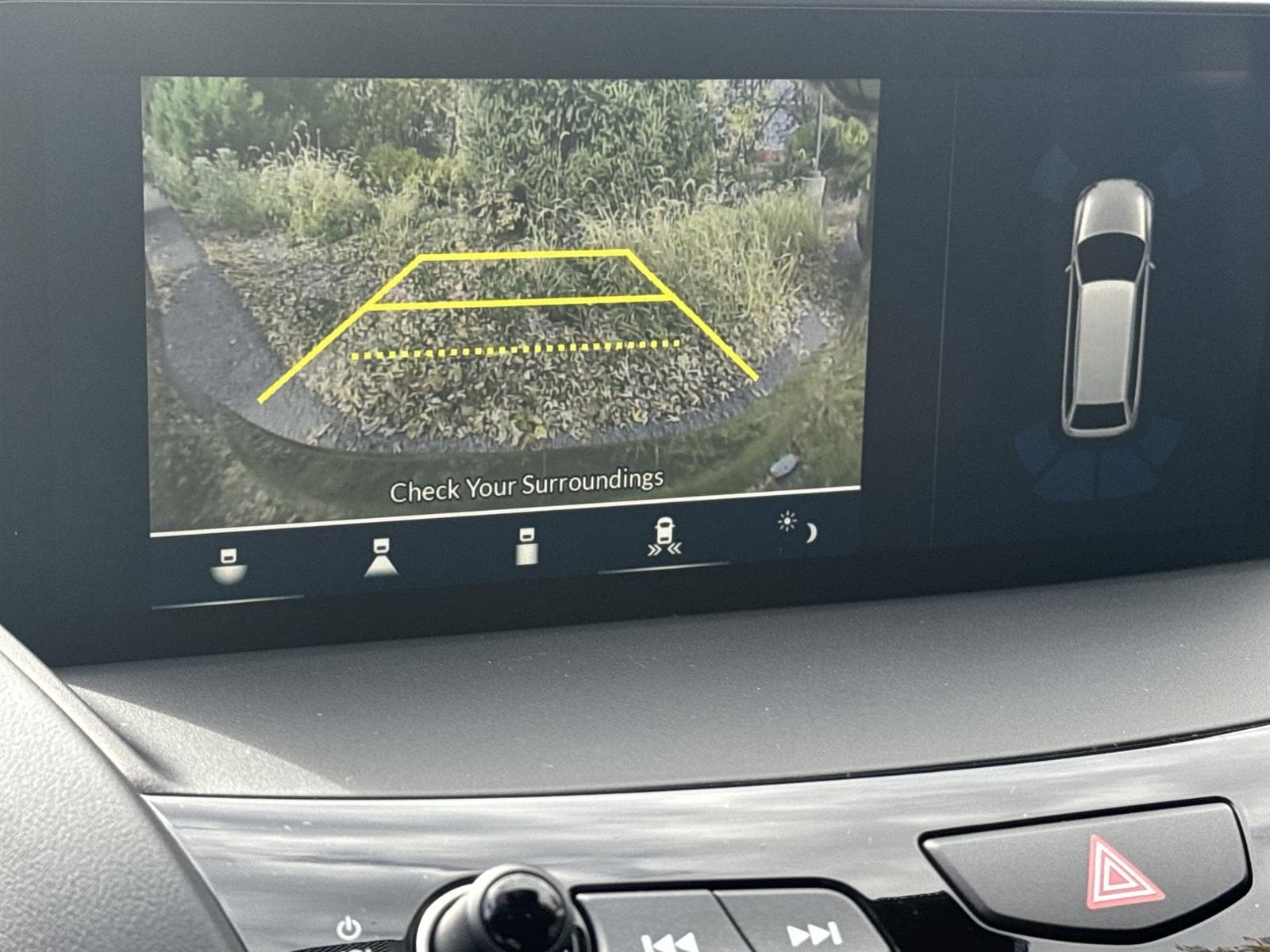 Thumbnail: 2026 Acura RDX - 24