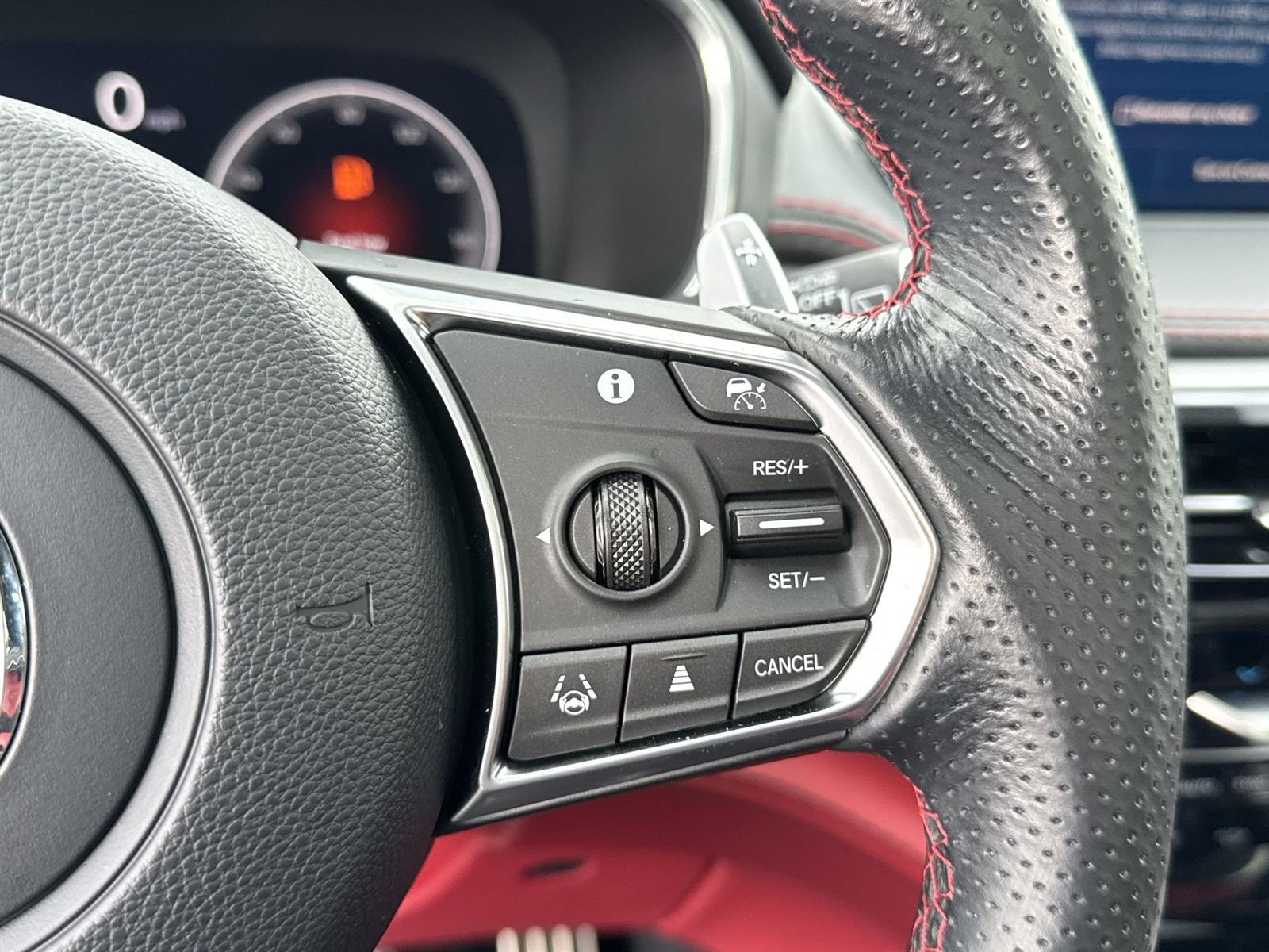 Thumbnail: 2023 Acura MDX - 20