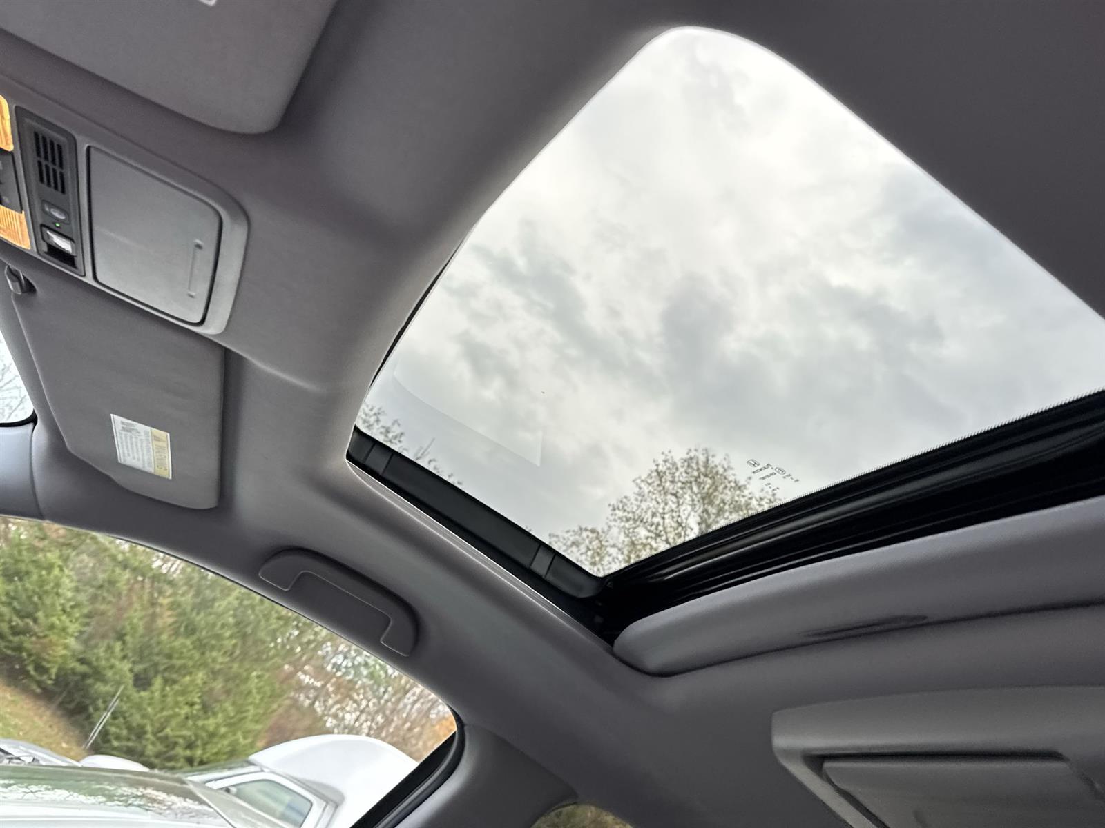 Thumbnail: 2022 Honda Pilot - 13