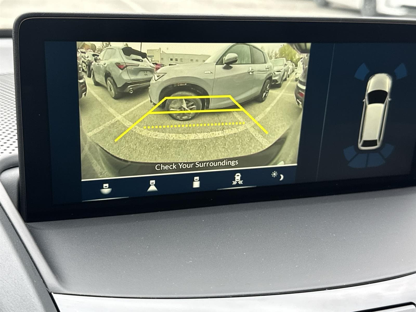 Thumbnail: 2026 Acura RDX - 25