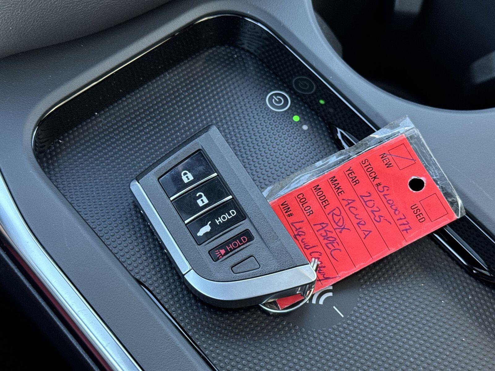 2025 Acura RDX Base 34