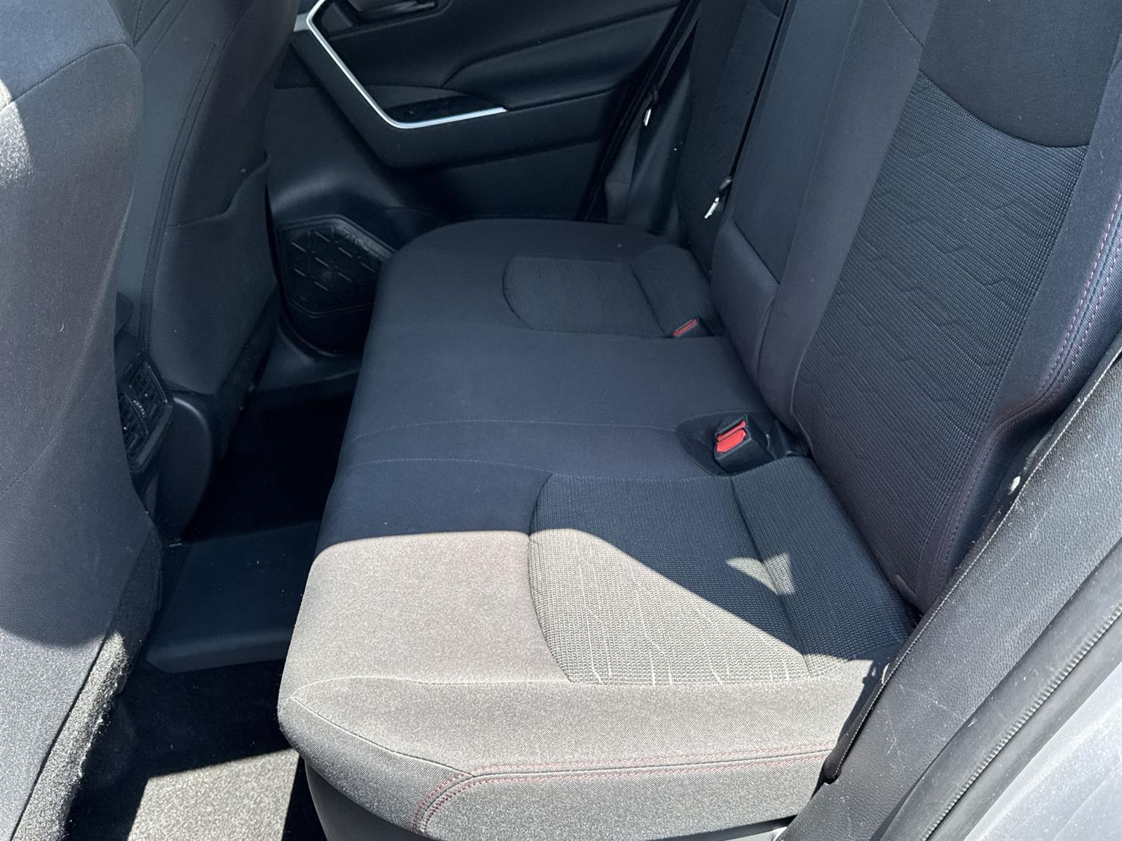 2021 Toyota RAV4 Prime SE 15