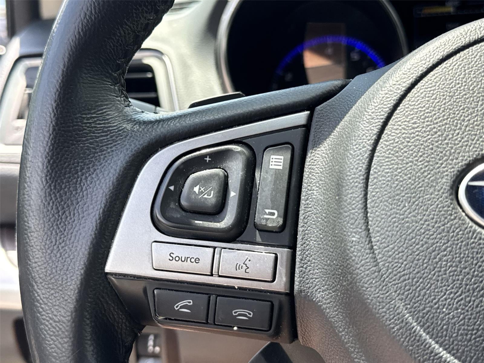 Thumbnail: 2016 Subaru Outback - 17