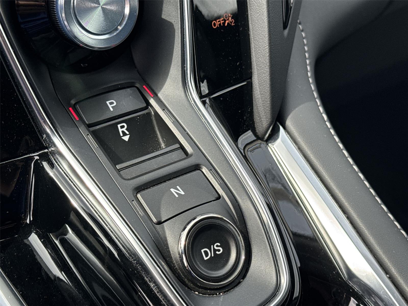 Thumbnail: 2023 Acura RDX - 17