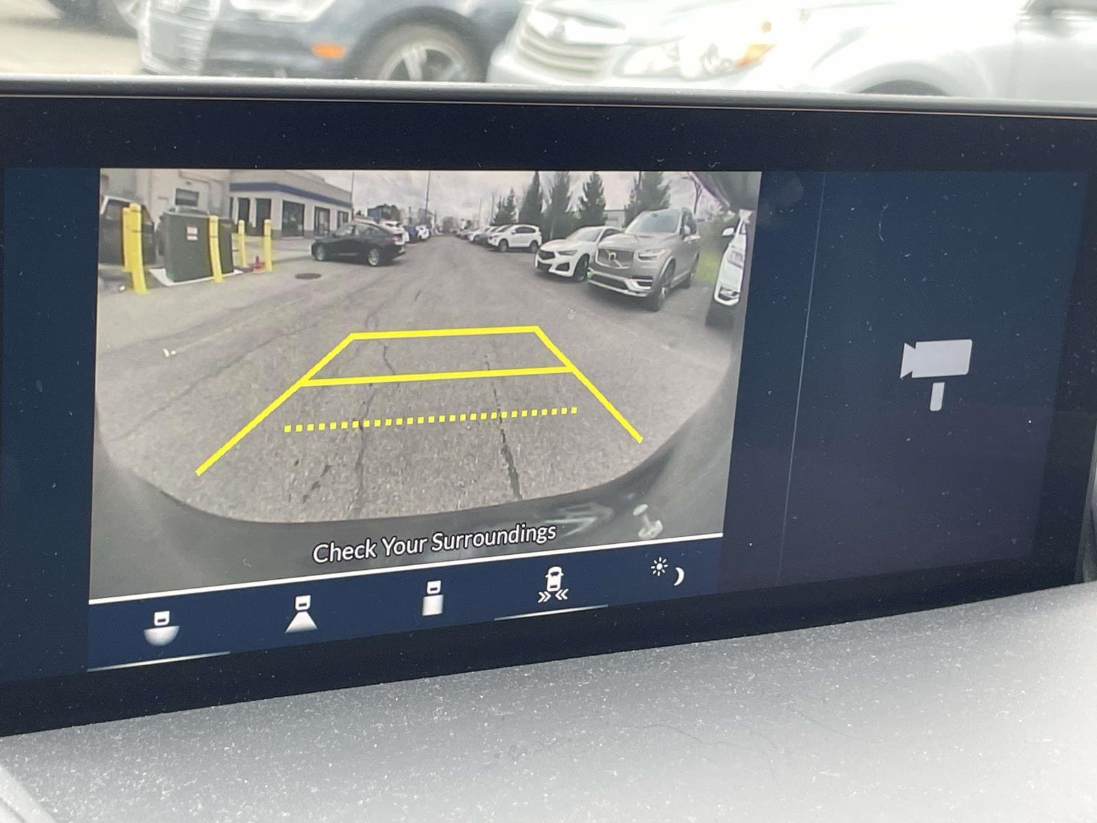 Thumbnail: 2023 Acura RDX - 20