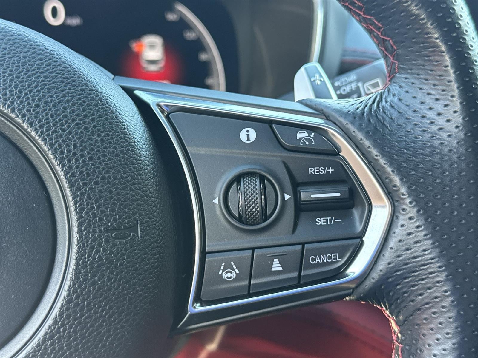 Thumbnail: 2023 Acura MDX - 20