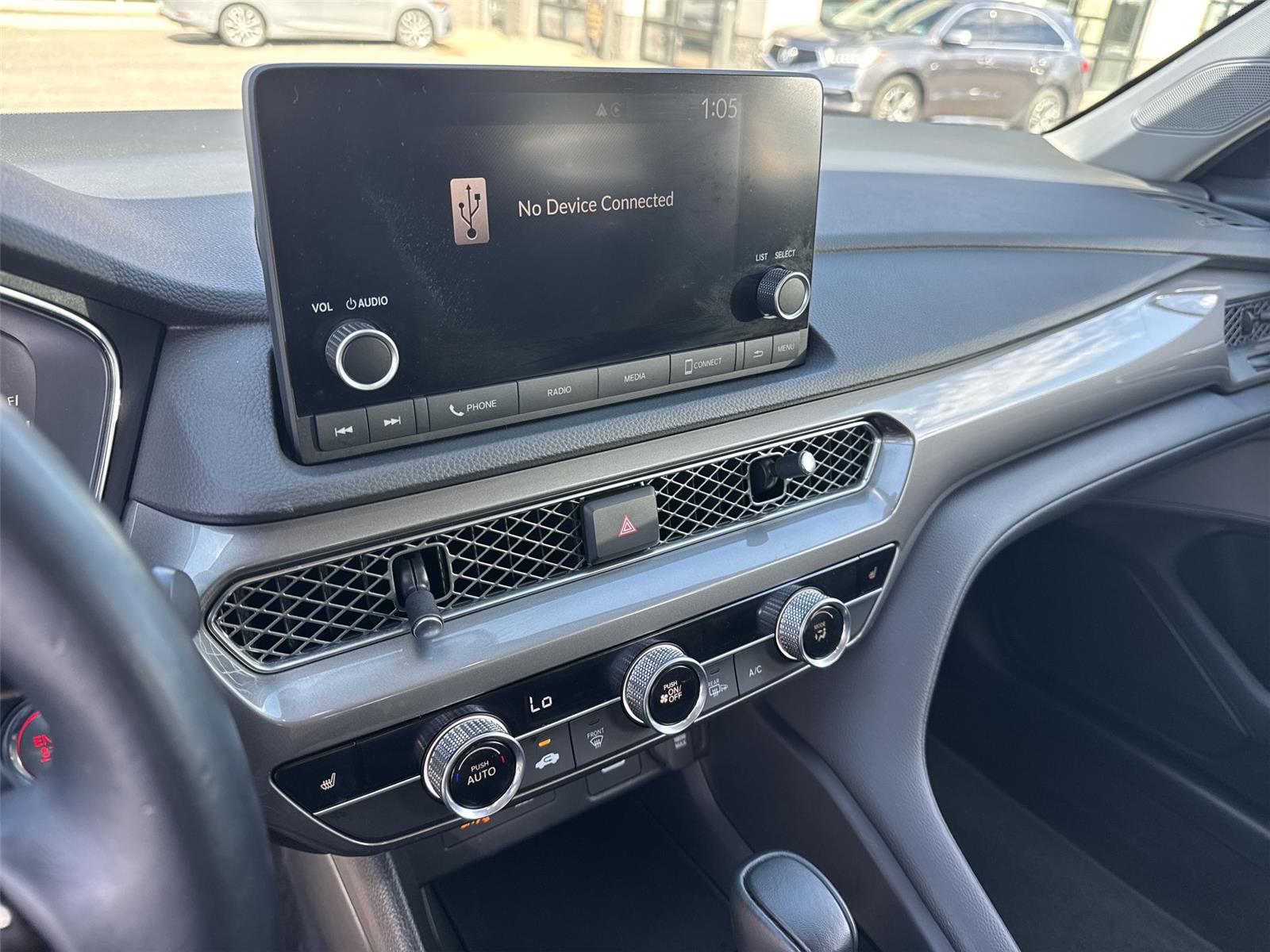 Thumbnail: 2023 Acura Integra - 23