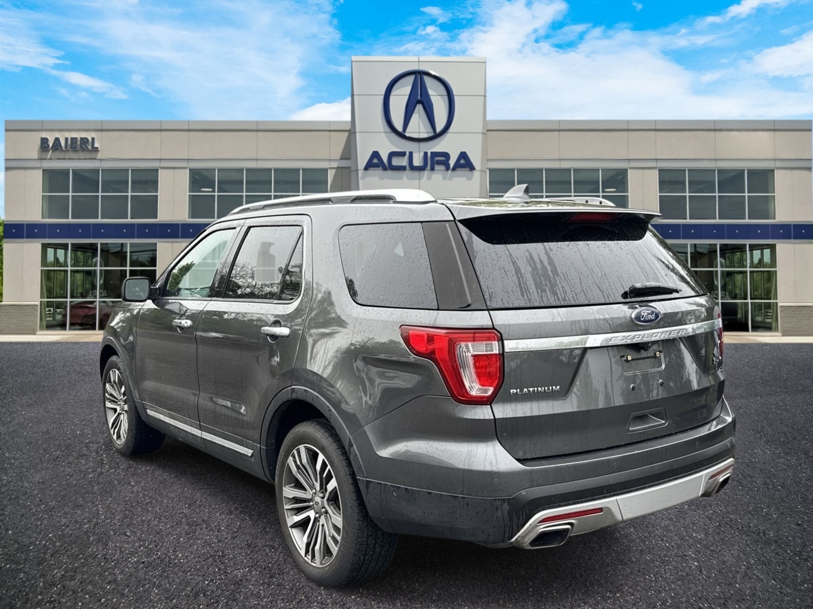 Thumbnail: 2017 Ford Explorer - 3