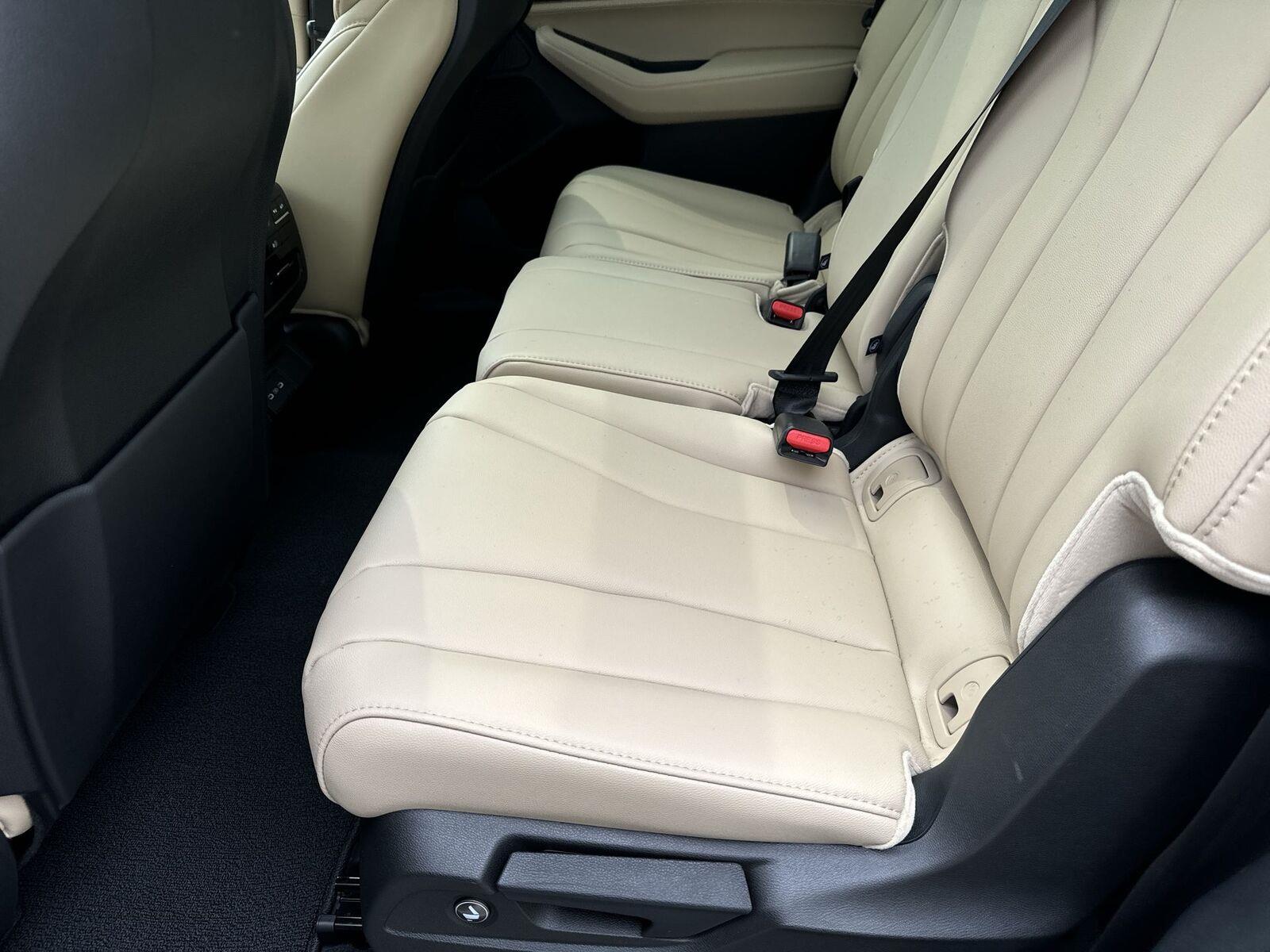 Thumbnail: 2026 Acura MDX - 14