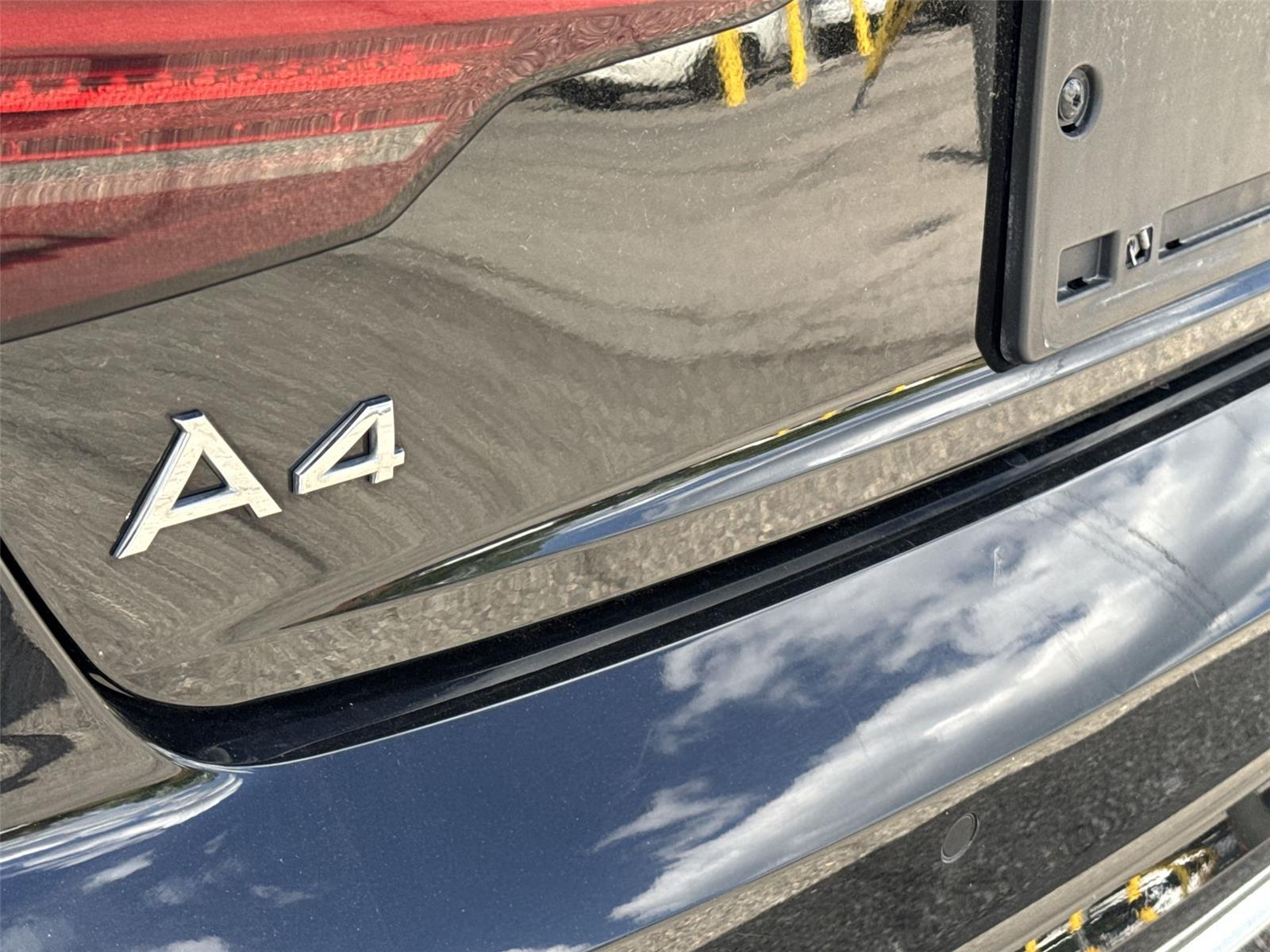 Thumbnail: 2022 Audi A4 - 11