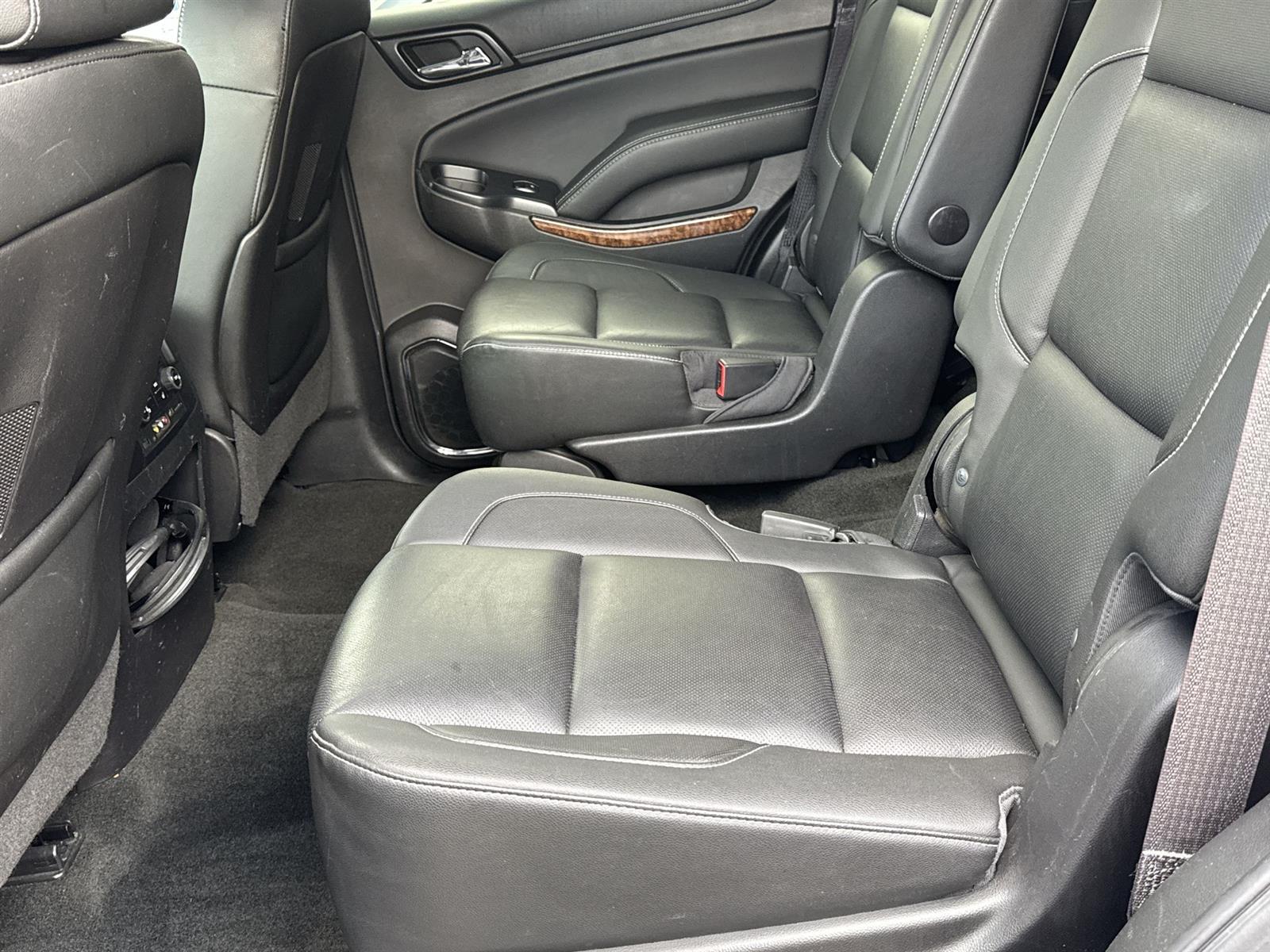 Thumbnail: 2016 Chevrolet Tahoe - 14