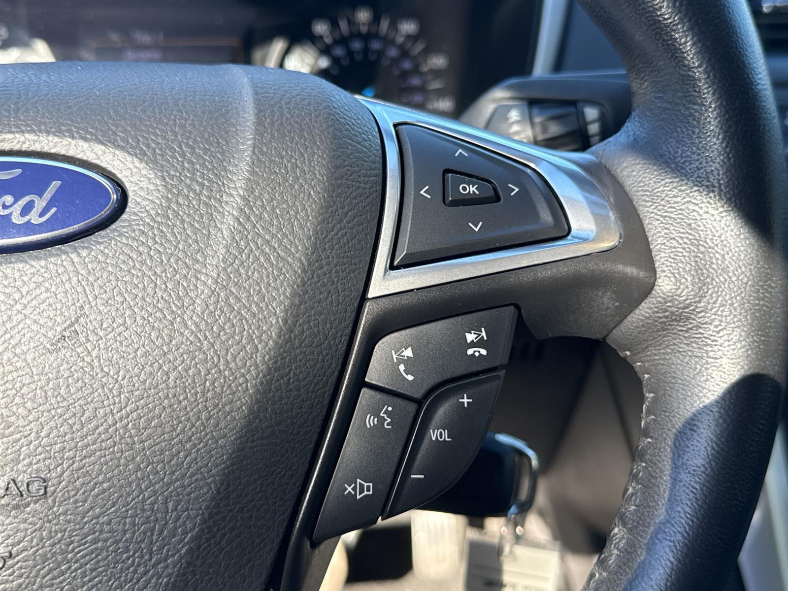 Thumbnail: 2013 Ford Fusion - 20