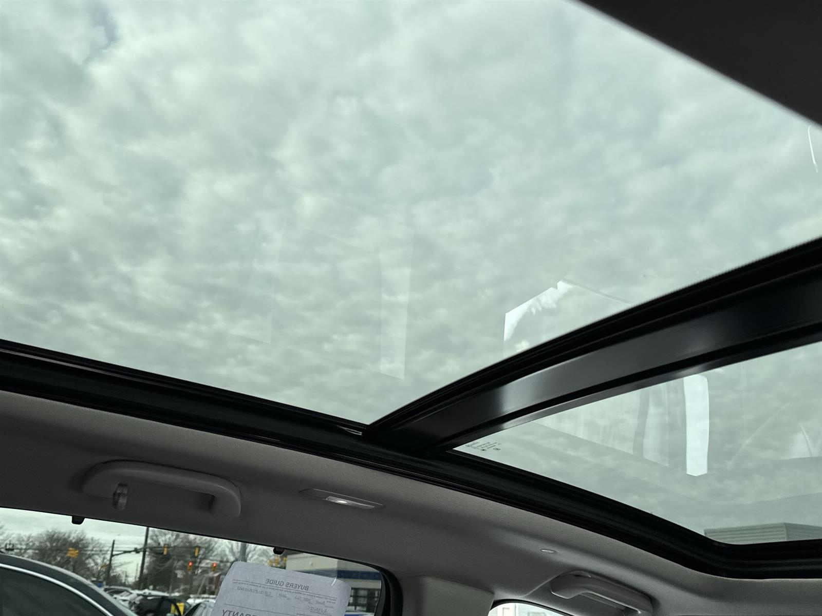 Thumbnail: 2023 Acura MDX - 18