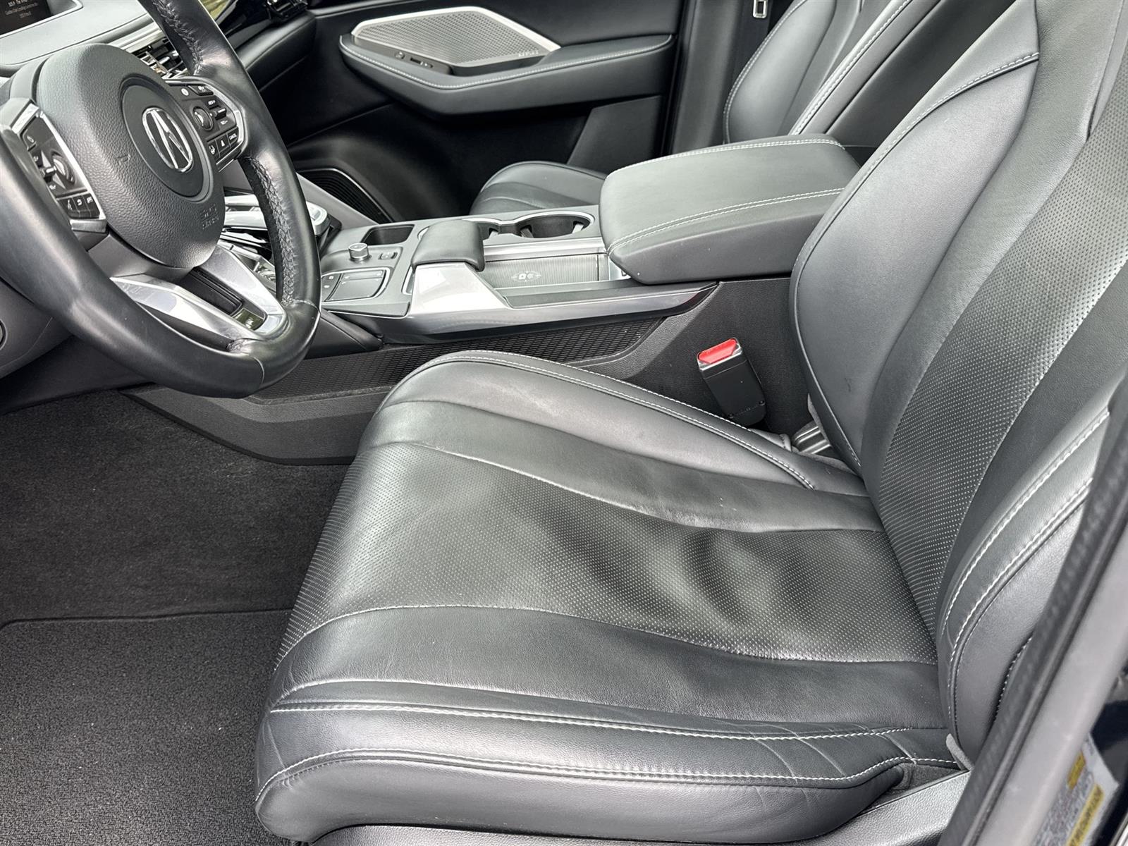 Thumbnail: 2023 Acura MDX - 13