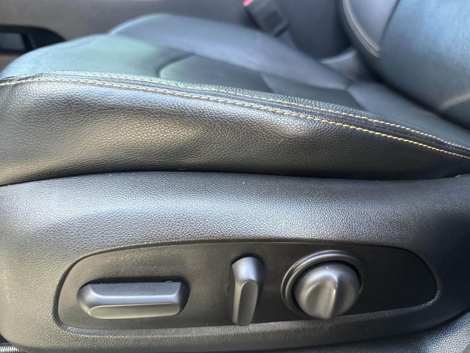 Thumbnail: 2021 GMC Terrain - 13