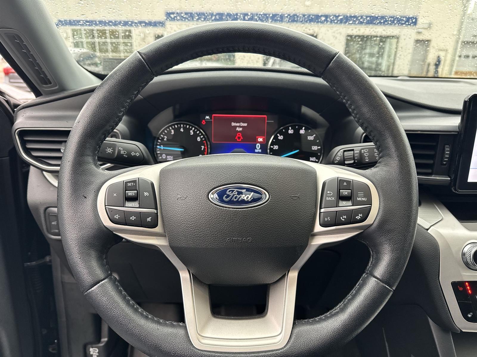 Thumbnail: 2022 Ford Explorer - 18