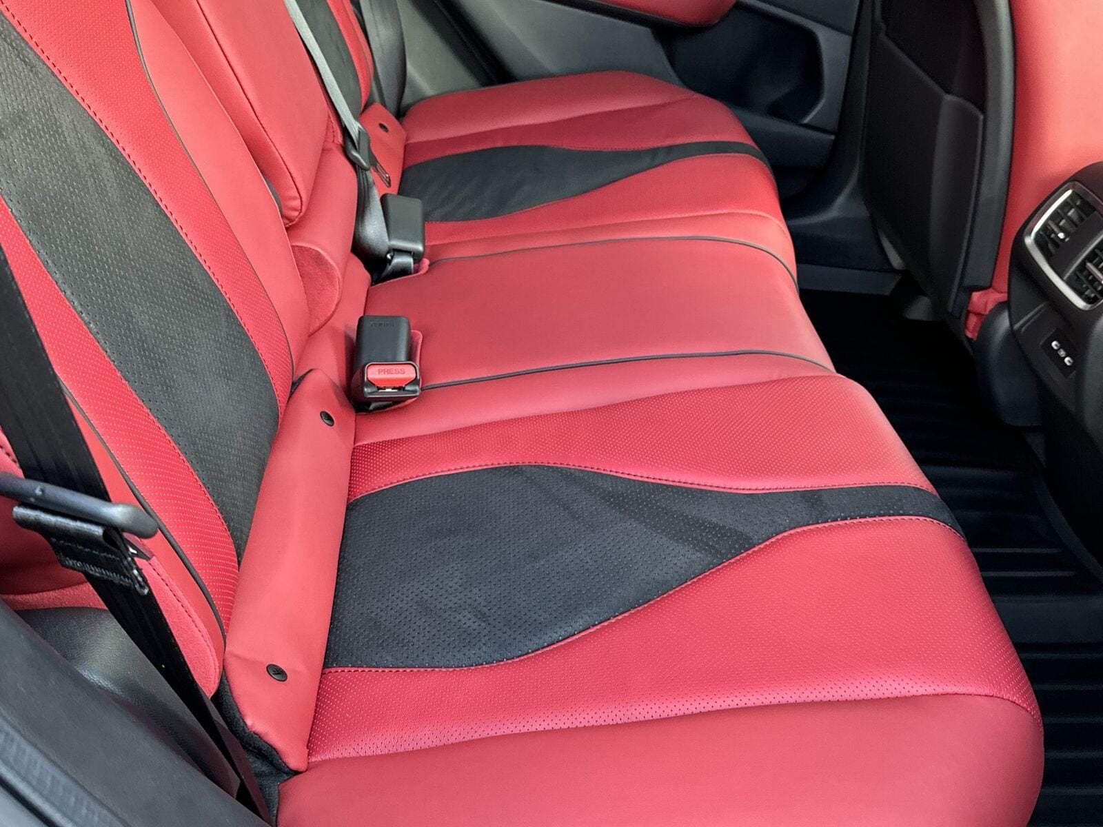 Thumbnail: 2026 Acura RDX - 17