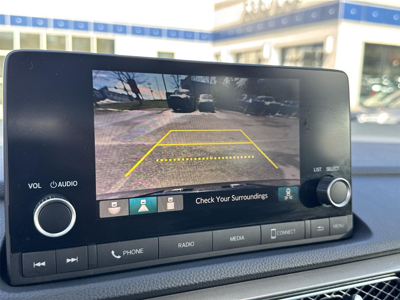 Thumbnail: 2023 Acura Integra - 24