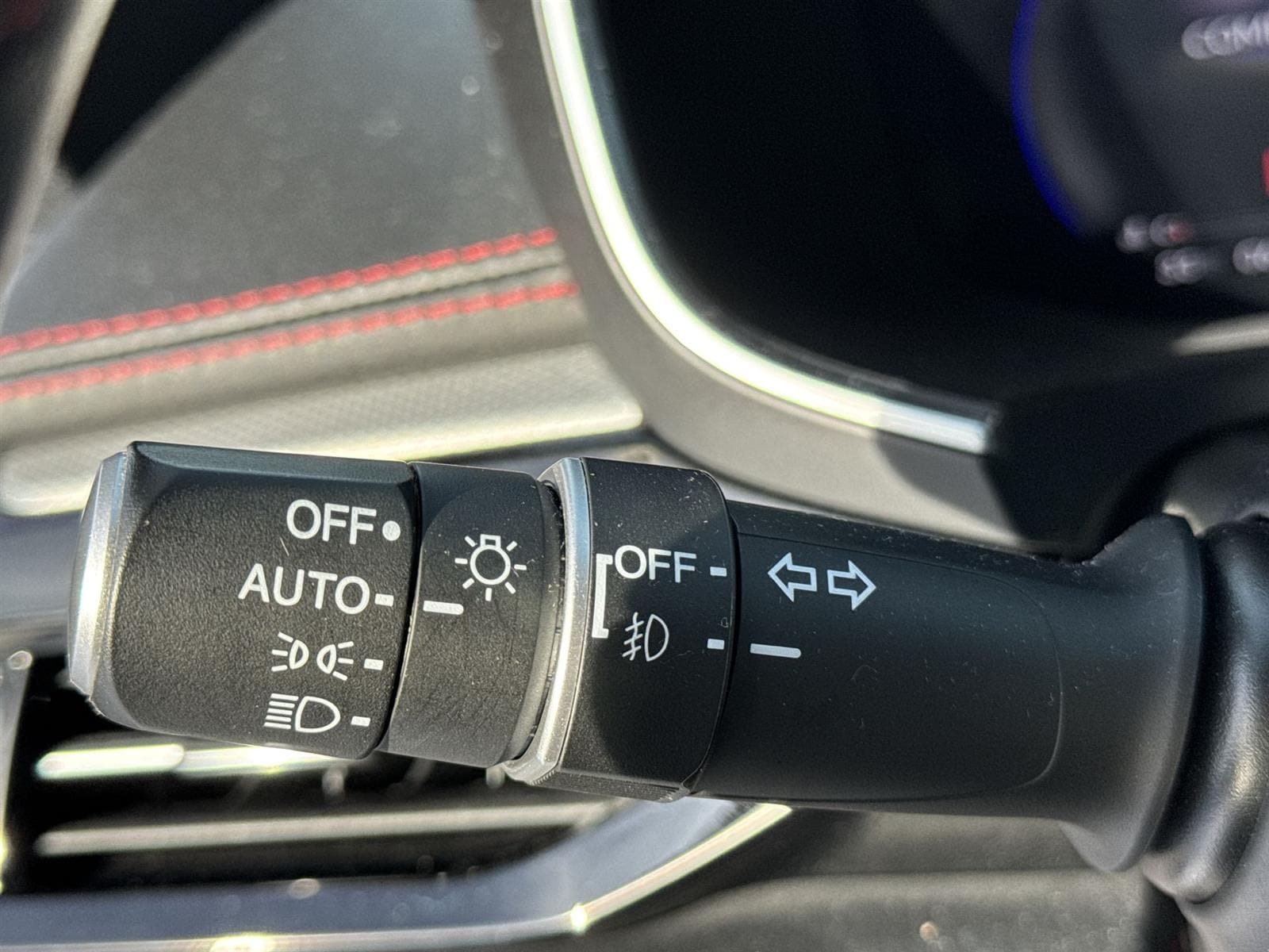 Thumbnail: 2022 Acura MDX - 22