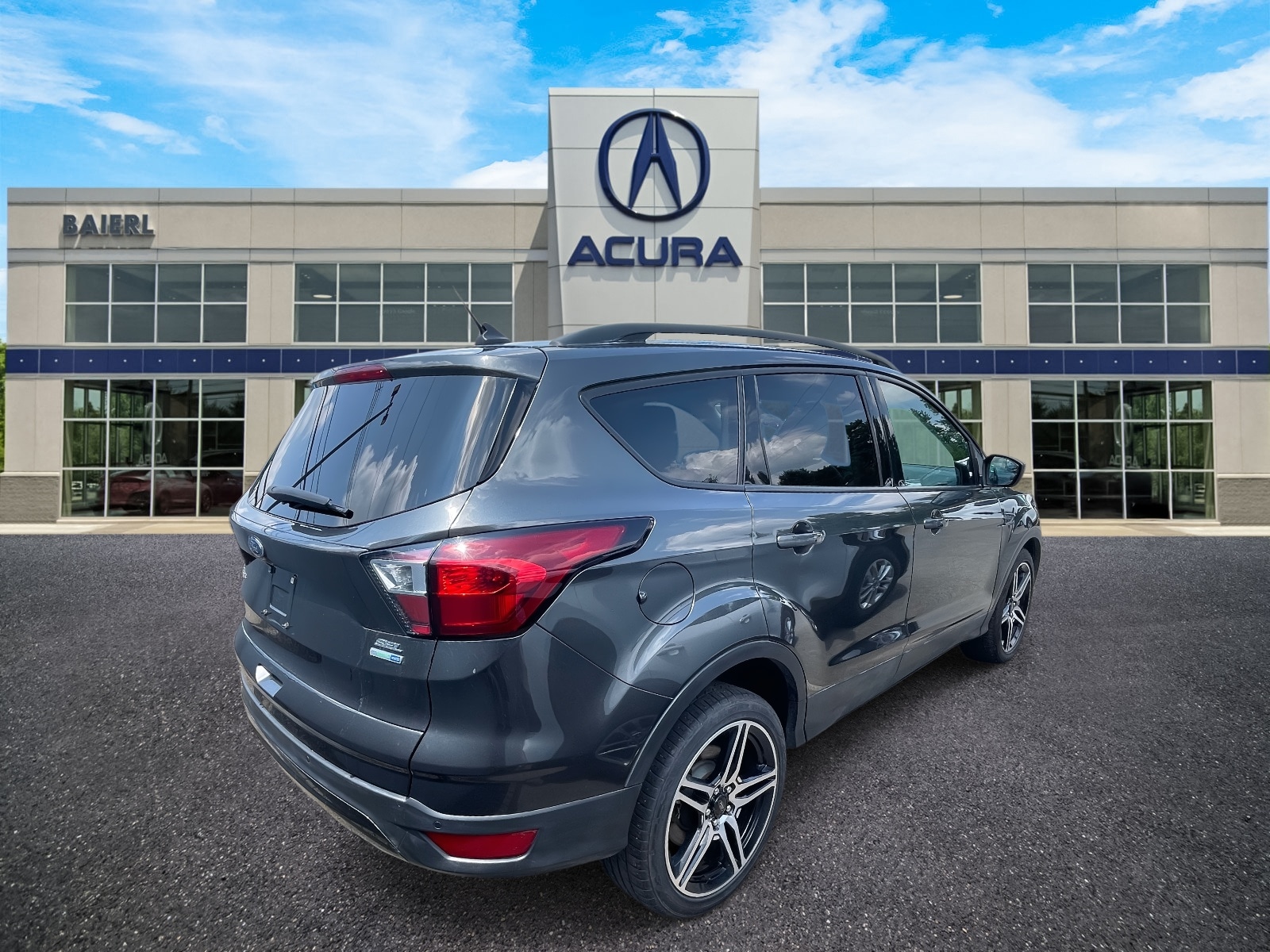 Thumbnail: 2019 Ford Escape - 4