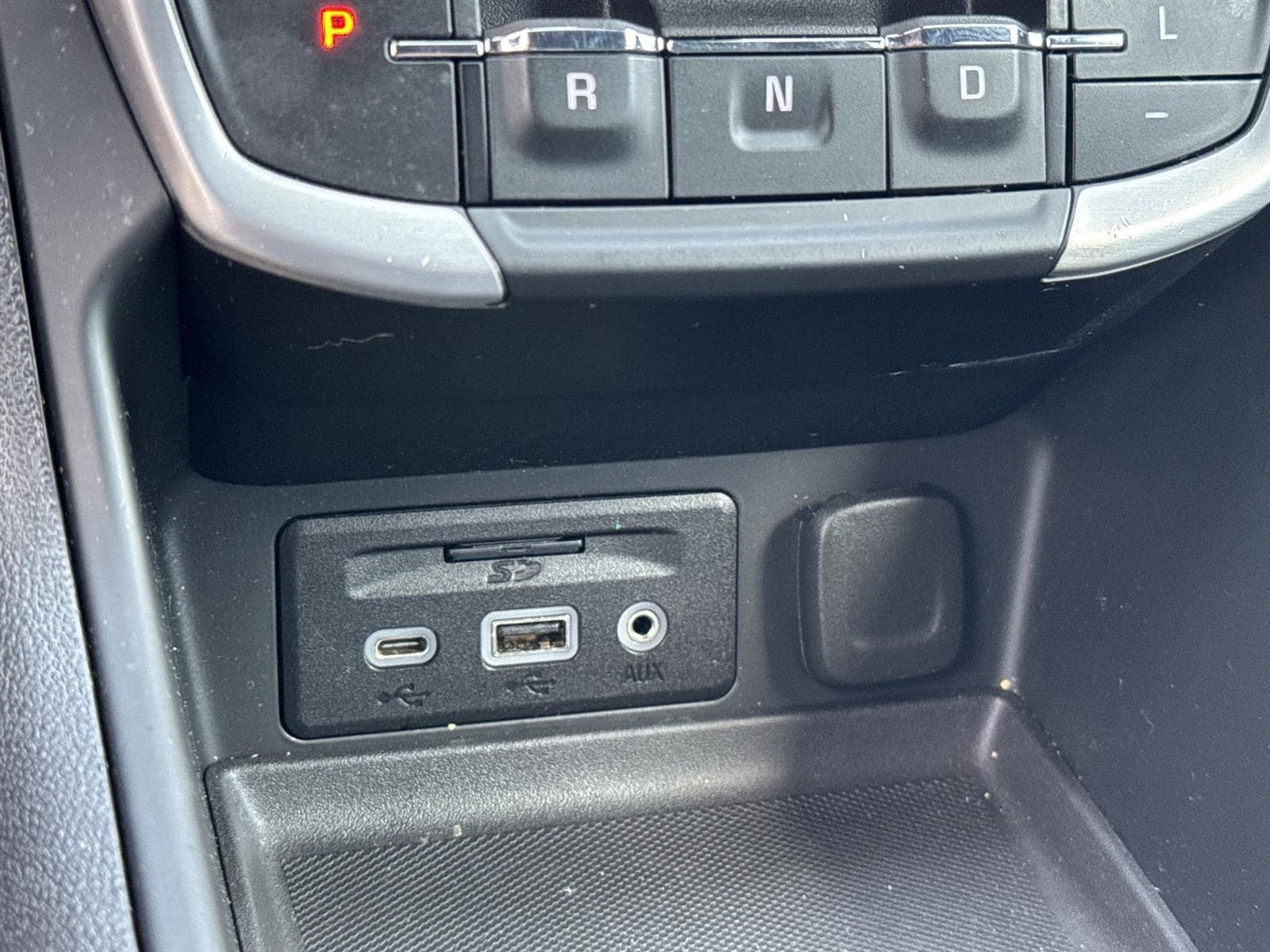 Thumbnail: 2022 GMC Terrain - 25