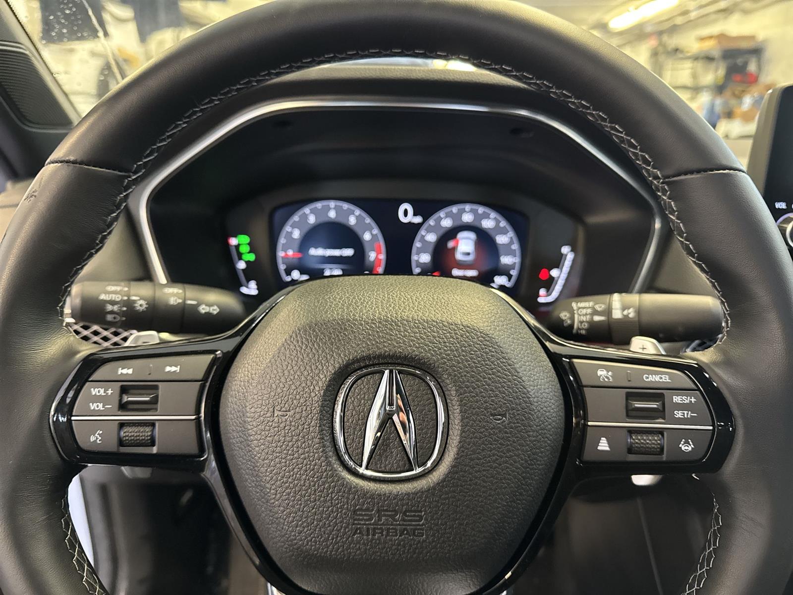 Thumbnail: 2025 Acura Integra - 18