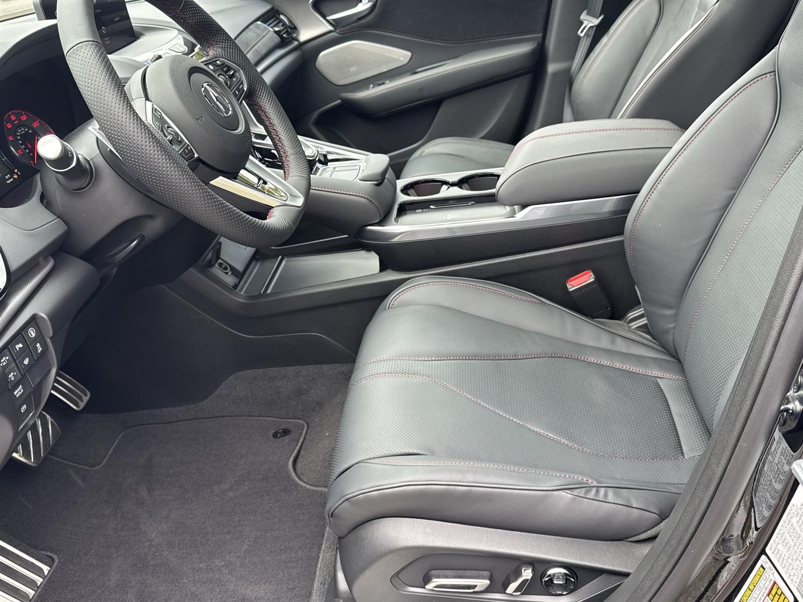 Thumbnail: 2026 Acura RDX - 11