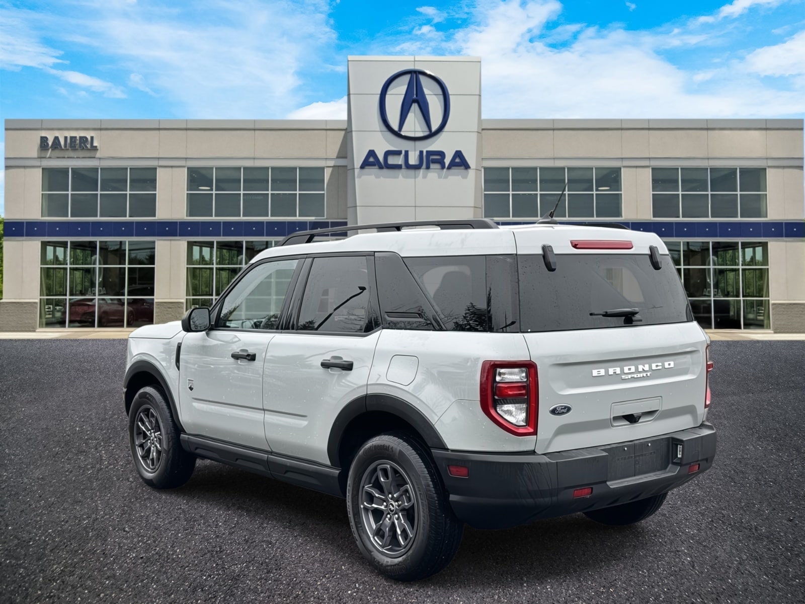 Thumbnail: 2022 Ford Bronco Sport - 3