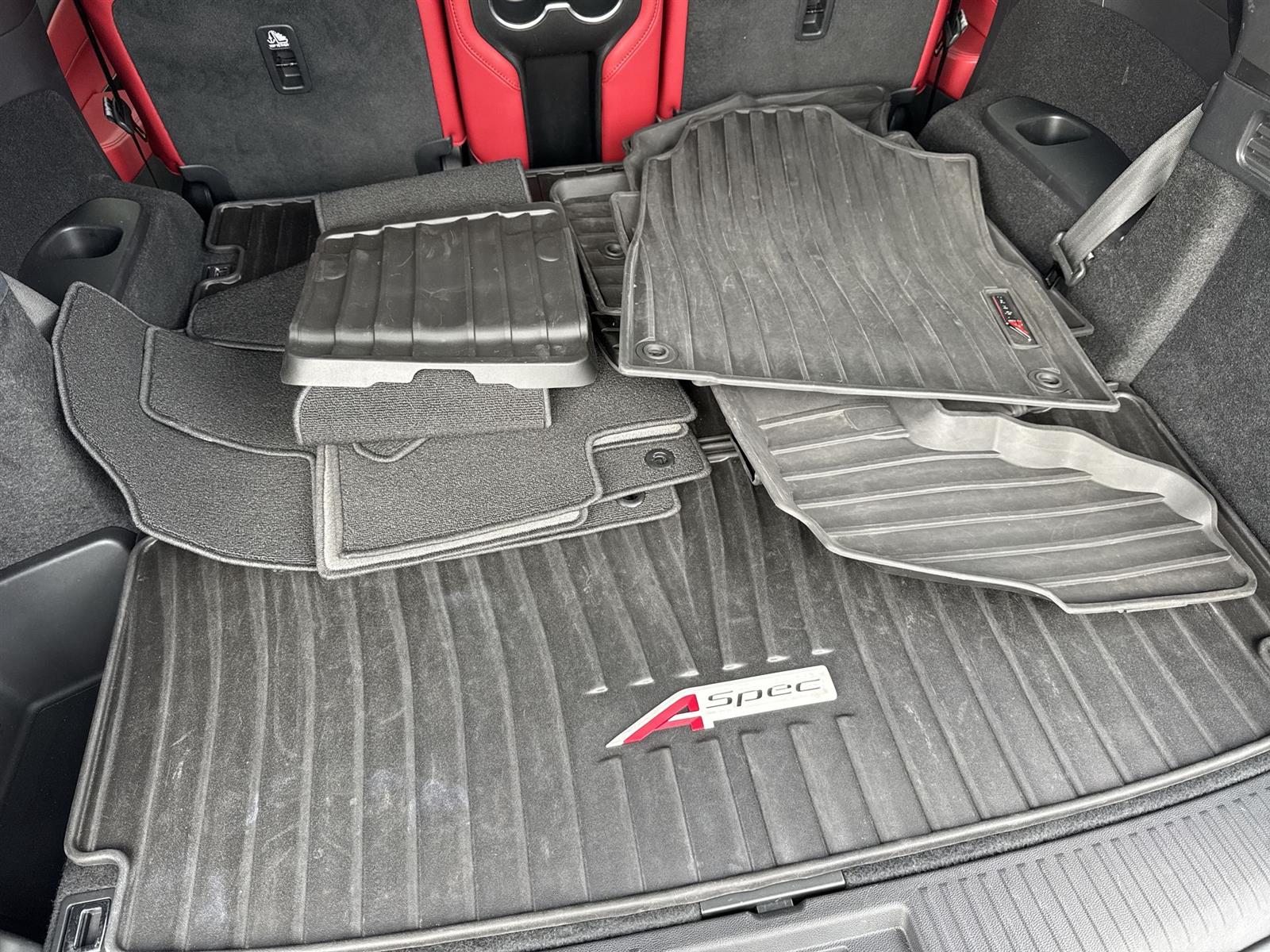 Thumbnail: 2023 Acura MDX - 32