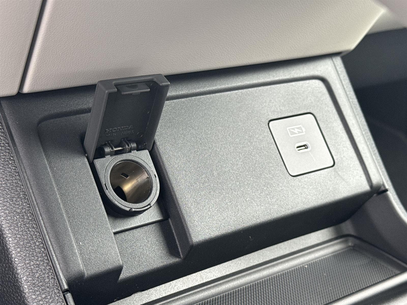 Thumbnail: 2026 Acura RDX - 29