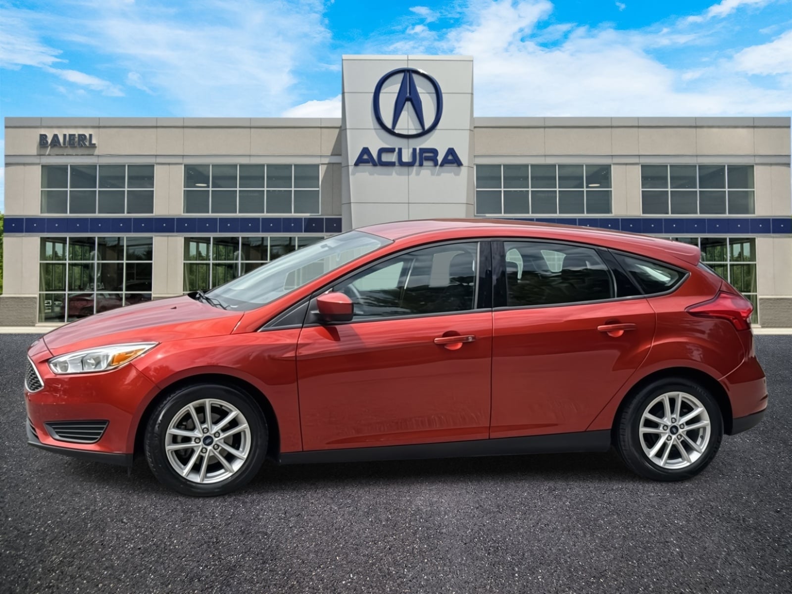 Thumbnail: 2018 Ford Focus - 3