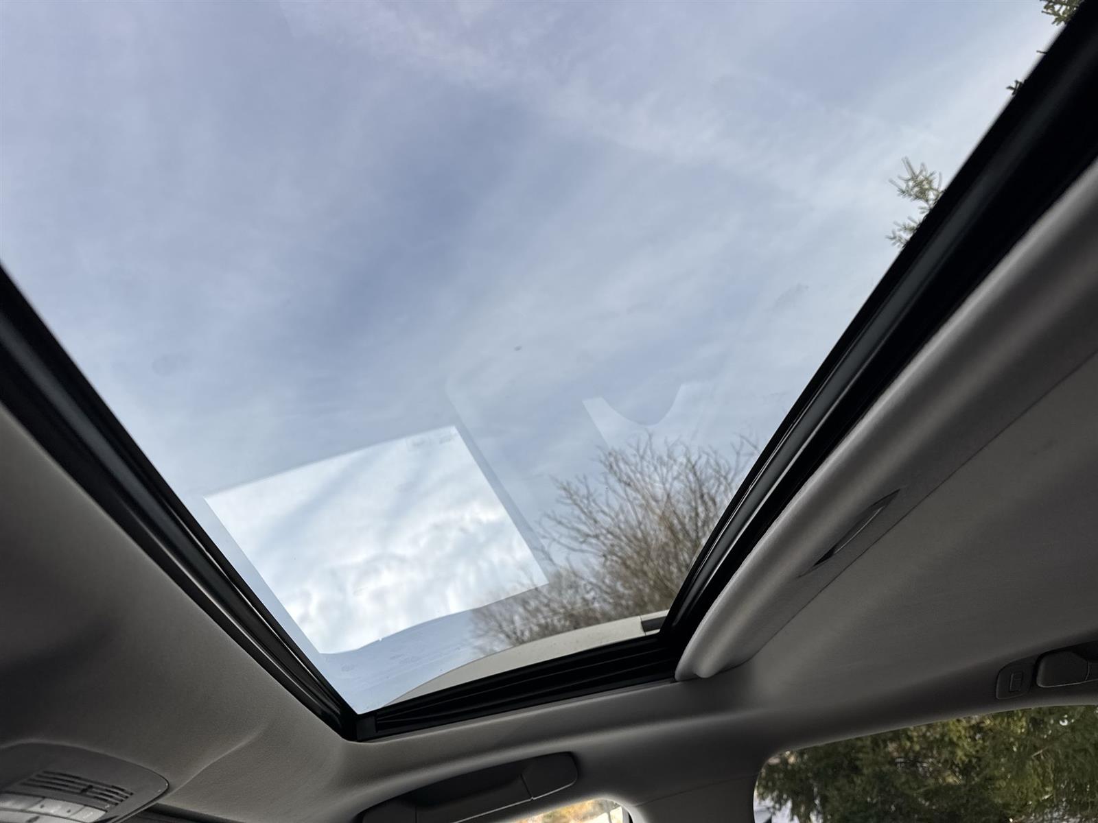 Thumbnail: 2011 Lexus RX - 13