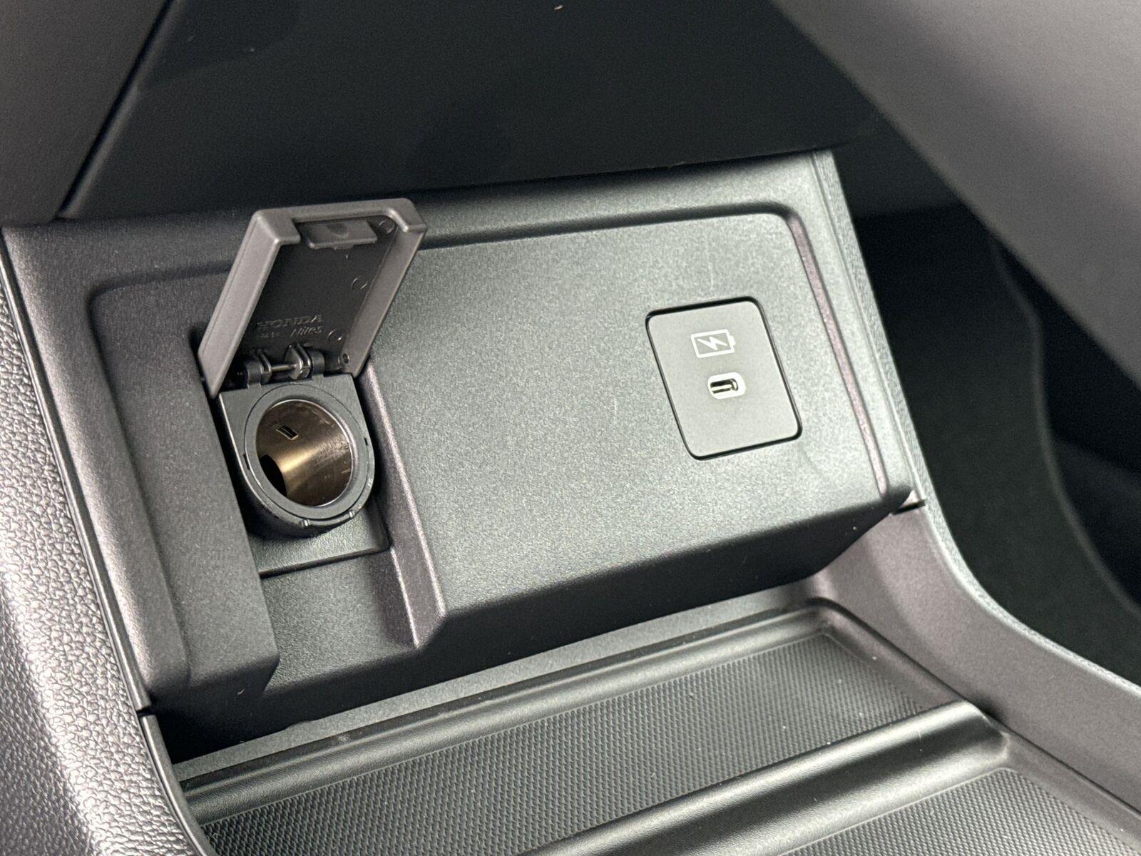 Thumbnail: 2026 Acura RDX - 29