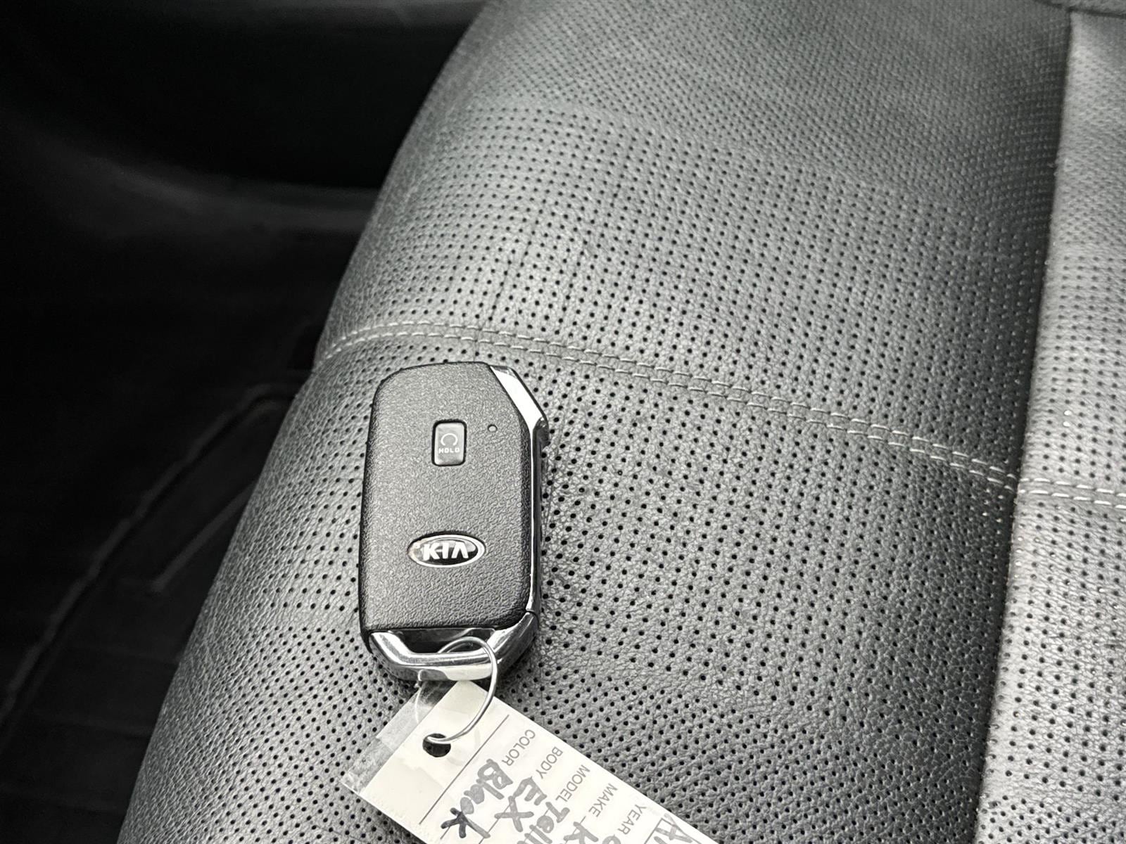 Thumbnail: 2021 Kia Telluride - 31