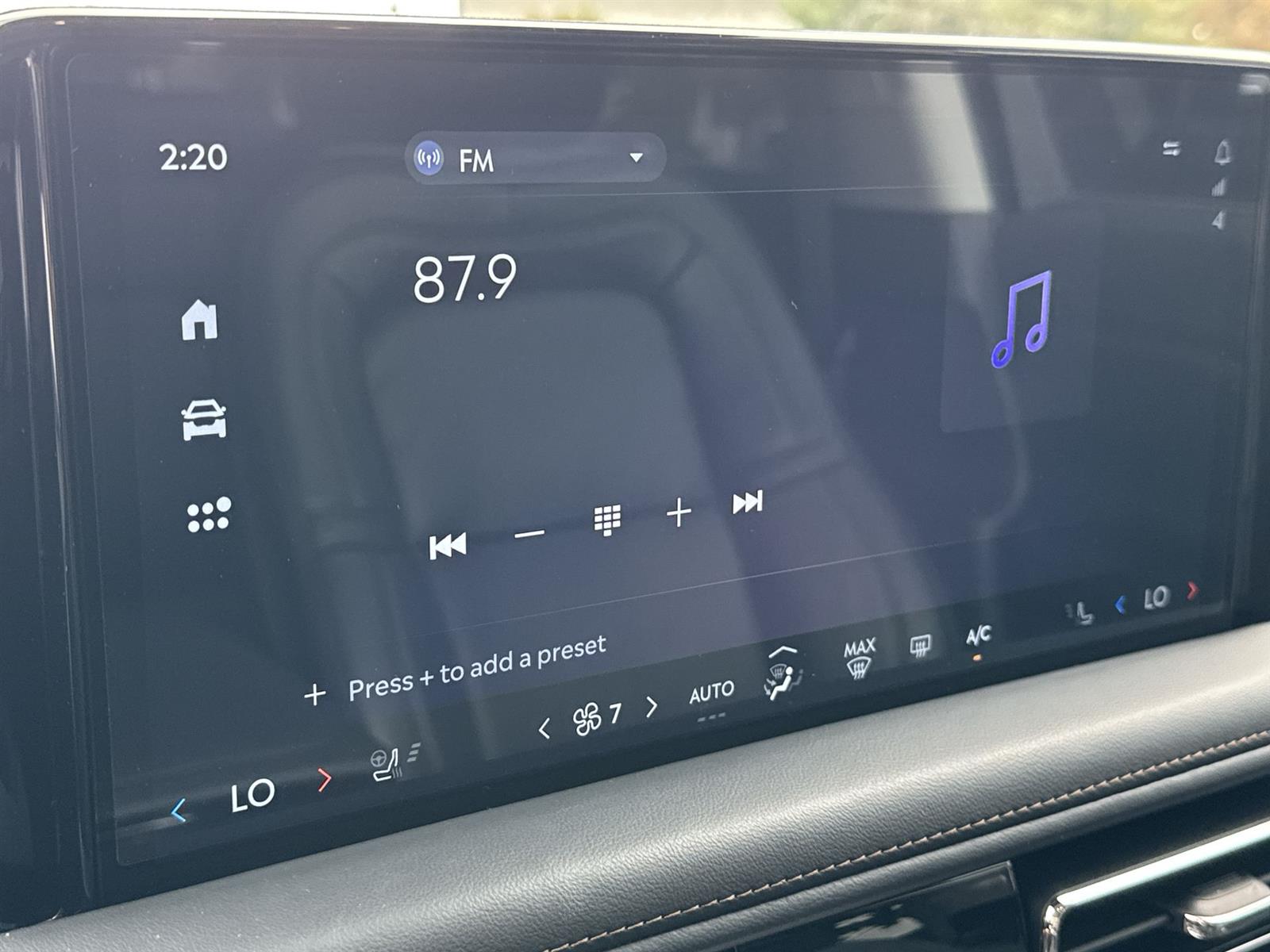 Thumbnail: 2025 Lincoln Aviator - 28