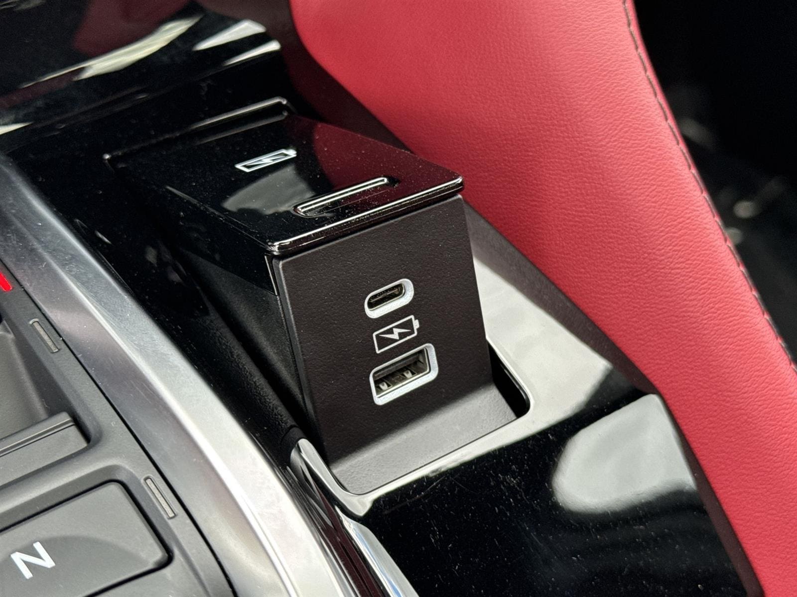 Thumbnail: 2023 Acura MDX - 29