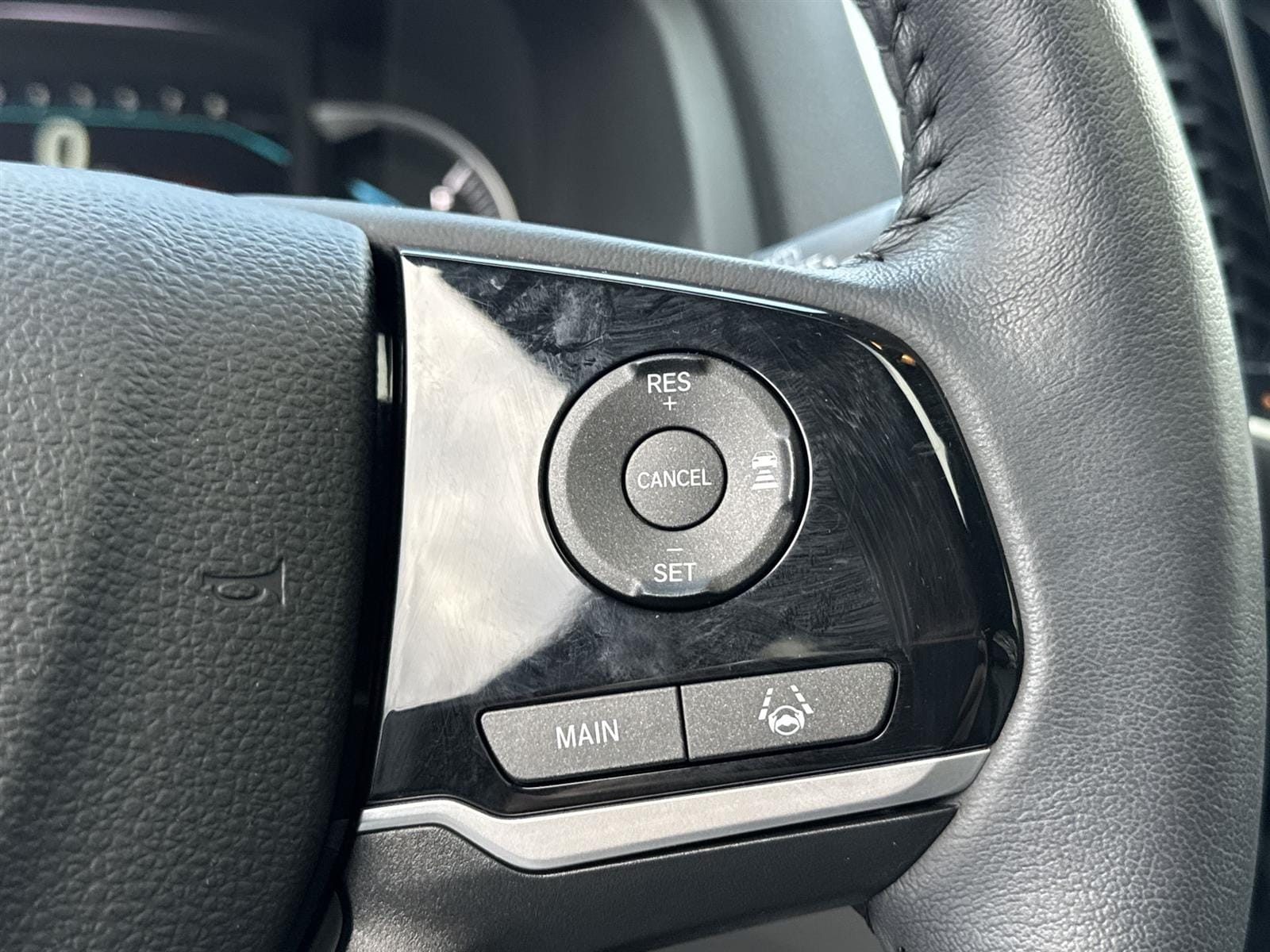 Thumbnail: 2022 Honda Pilot - 20