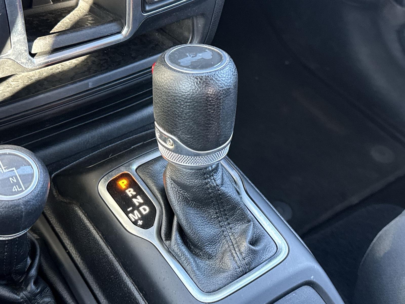 Thumbnail: 2021 Jeep Wrangler - 24