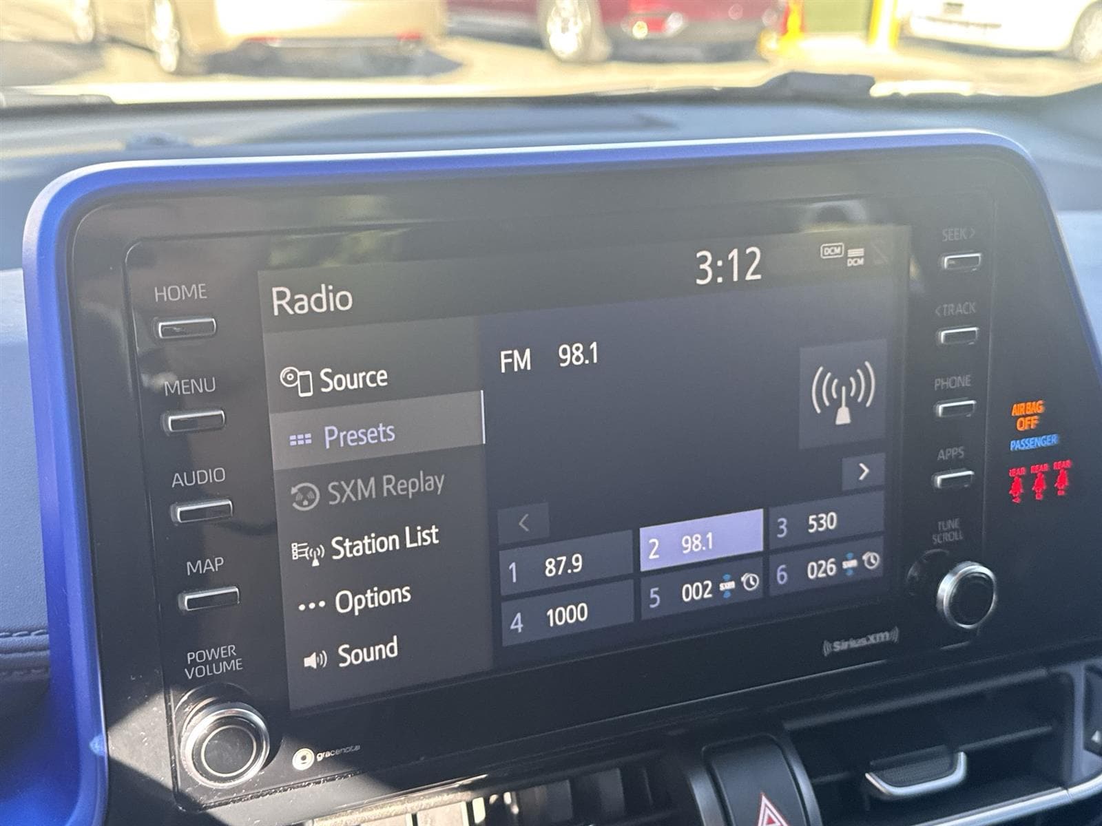 Thumbnail: 2021 Toyota C-HR - 23