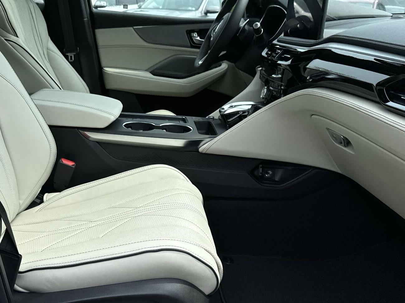 Thumbnail: 2026 Acura MDX - 17