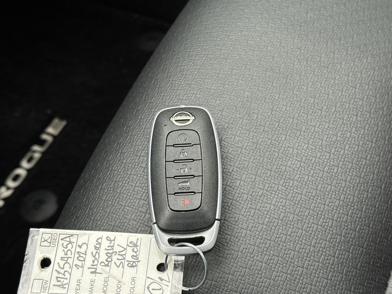 Thumbnail: 2023 Nissan Rogue - 32