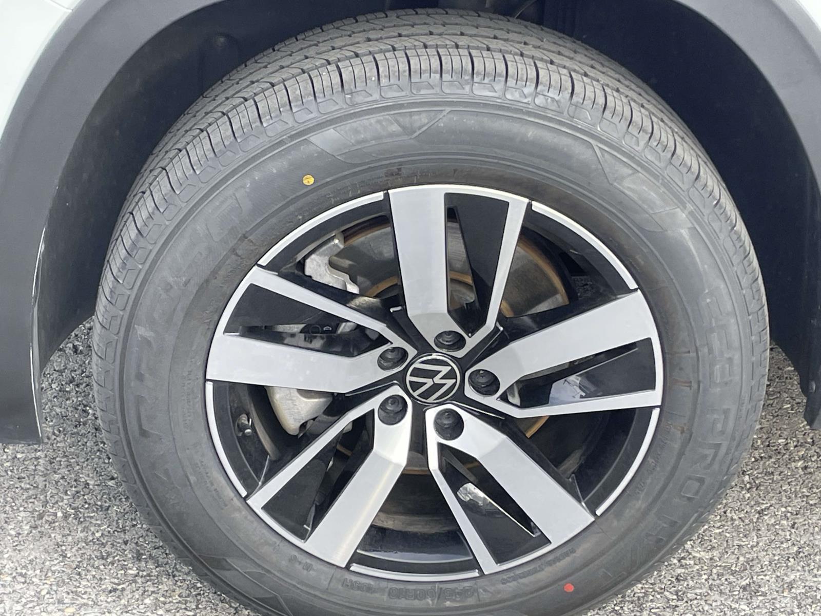 Thumbnail: 2023 Kia Seltos - 42