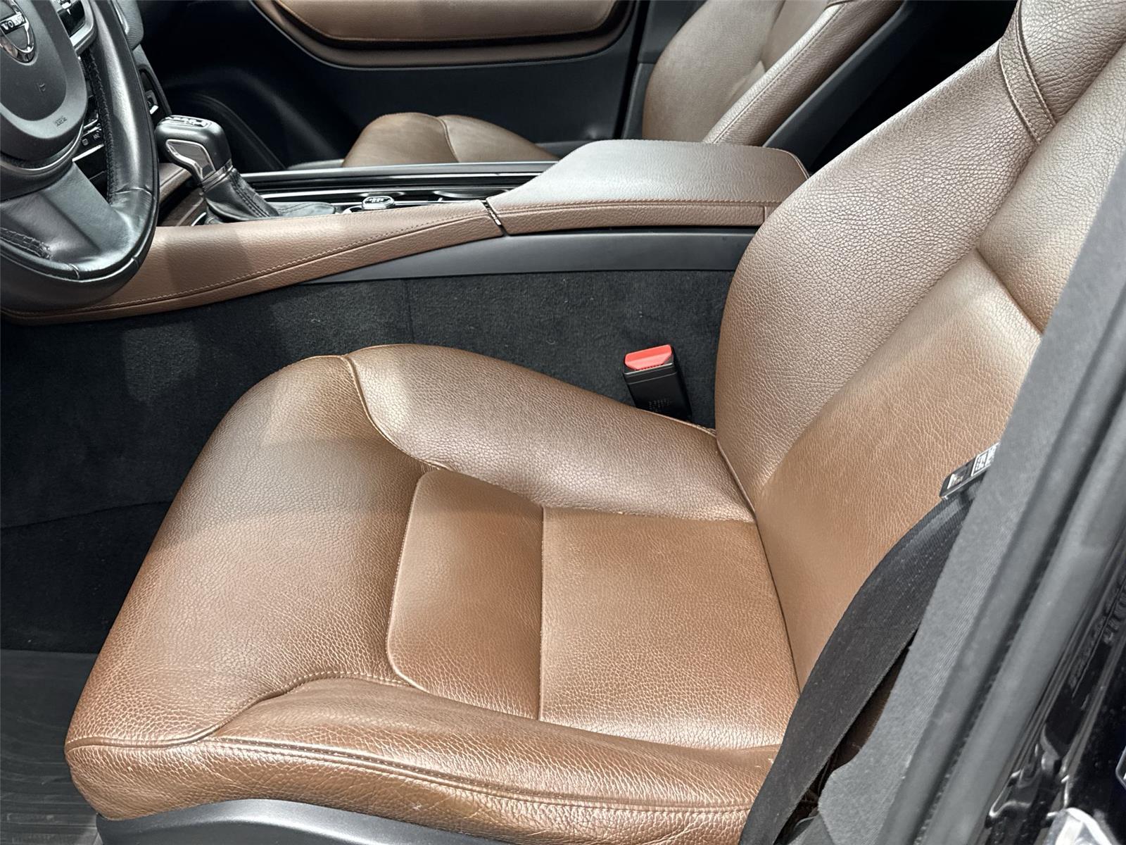 Thumbnail: 2019 Volvo XC90 - 11