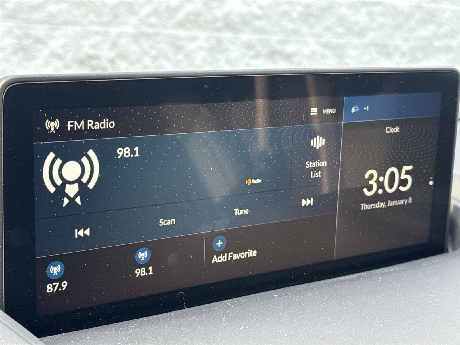 Thumbnail: 2025 Acura RDX - 25