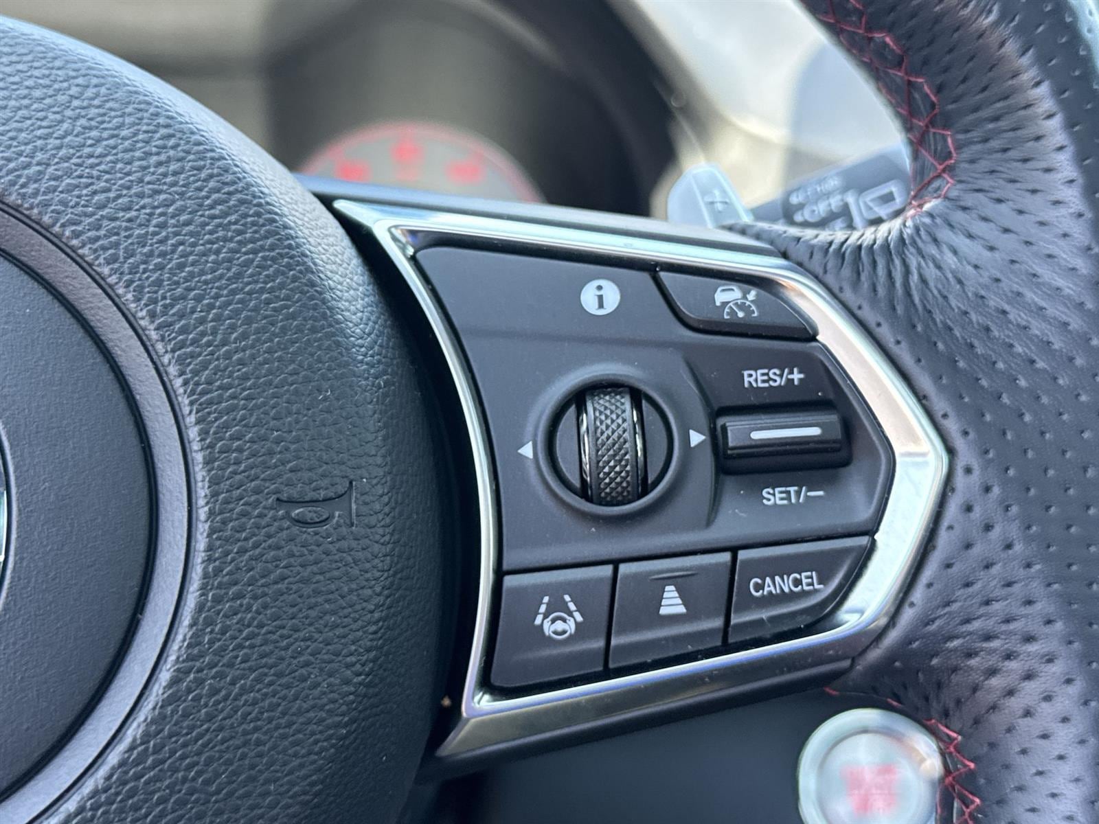 Thumbnail: 2022 Acura RDX - 22